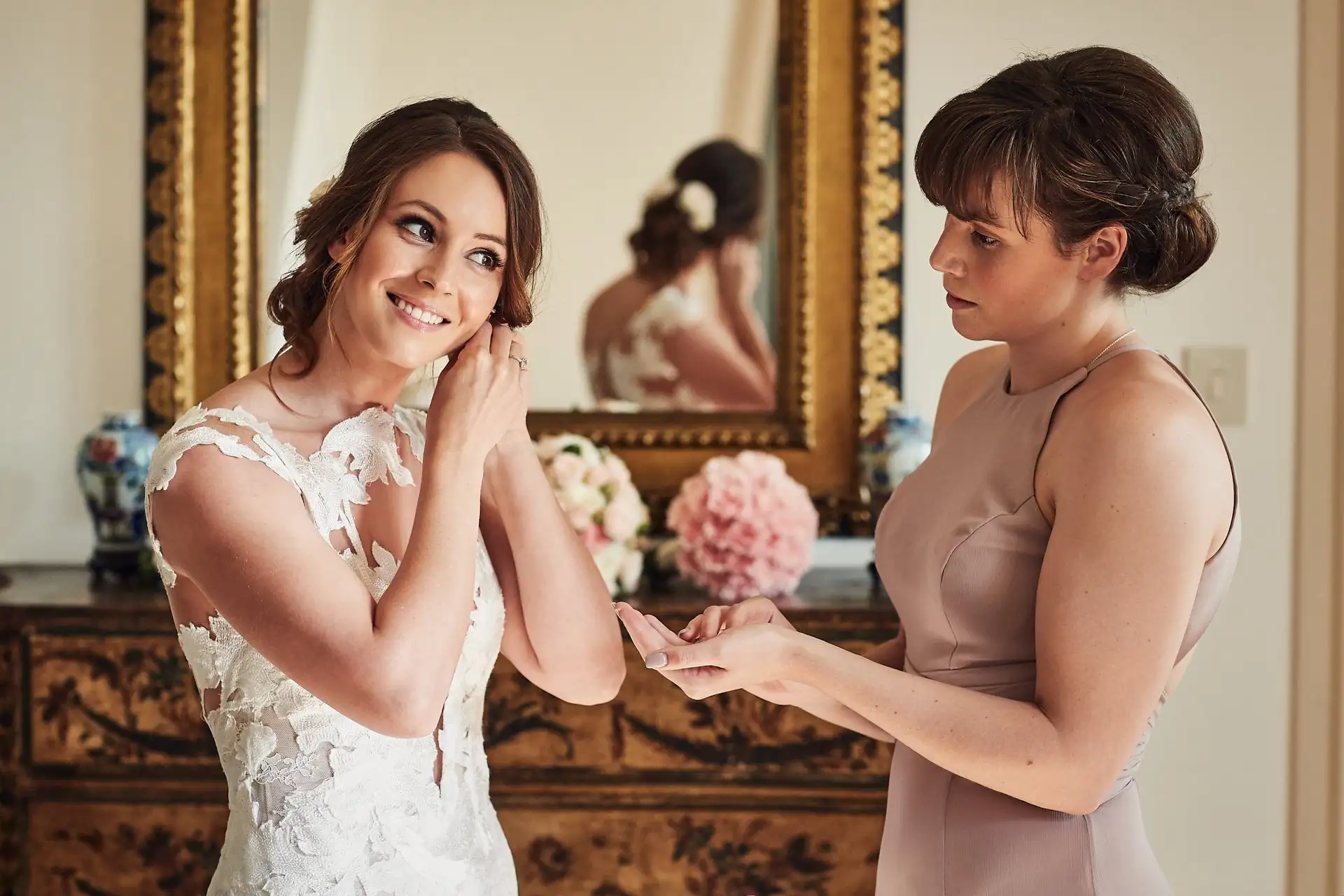 bride getting ready photos