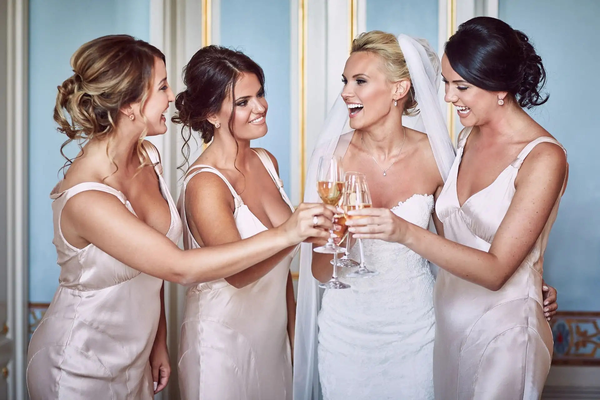 bride getting ready photos