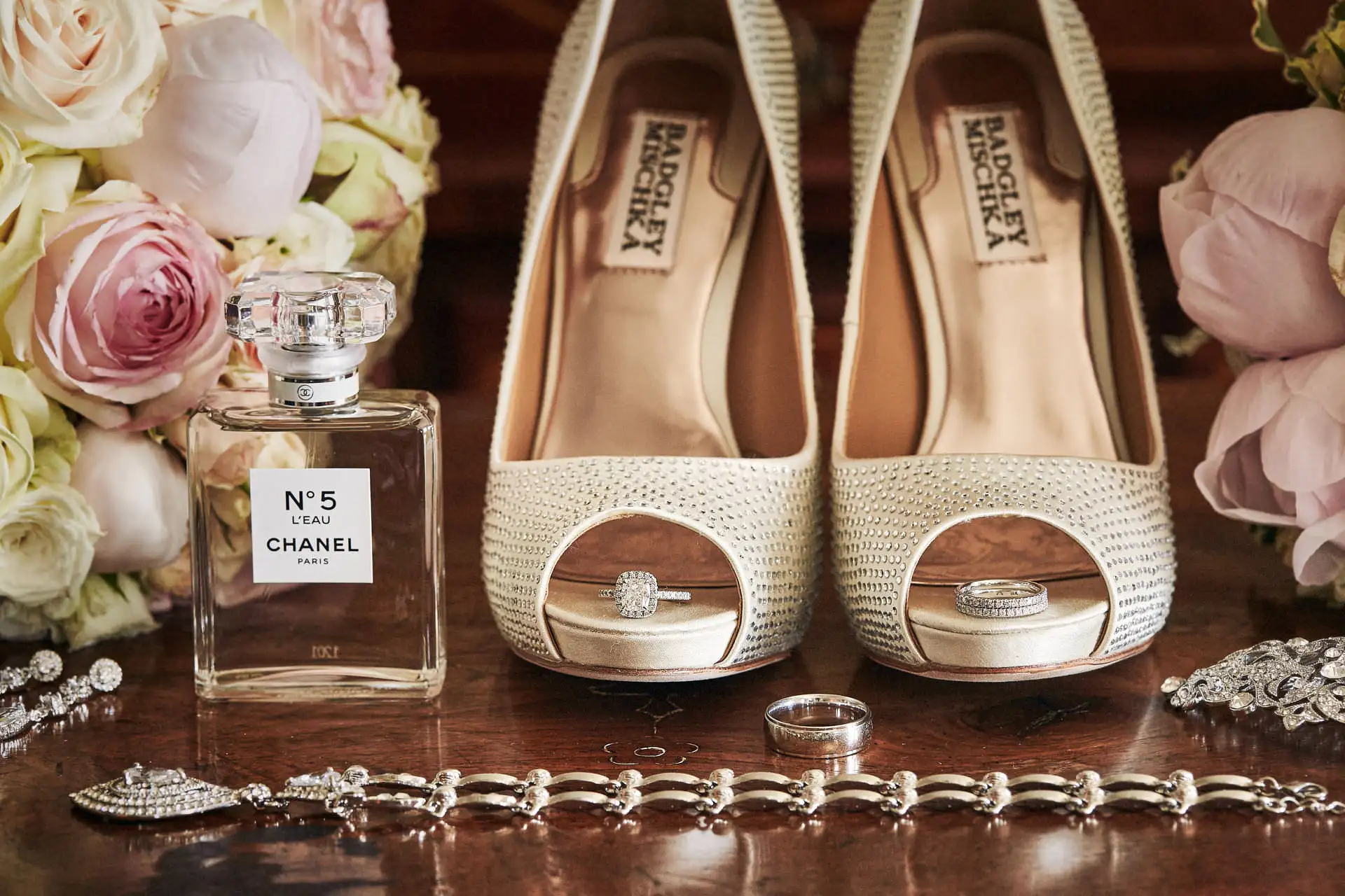 destination wedding details pictures