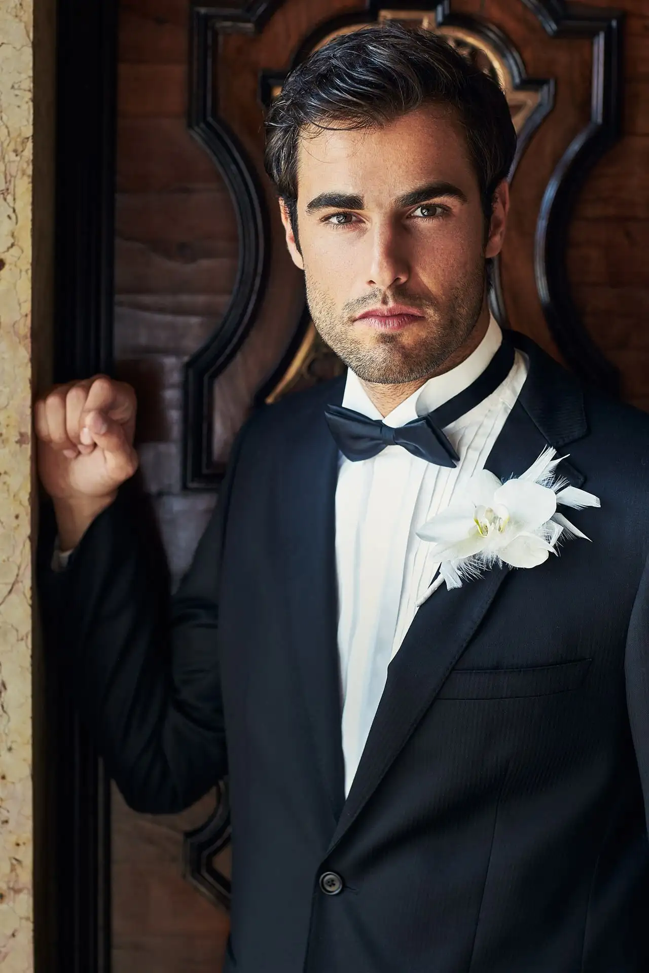 groom getting ready photos