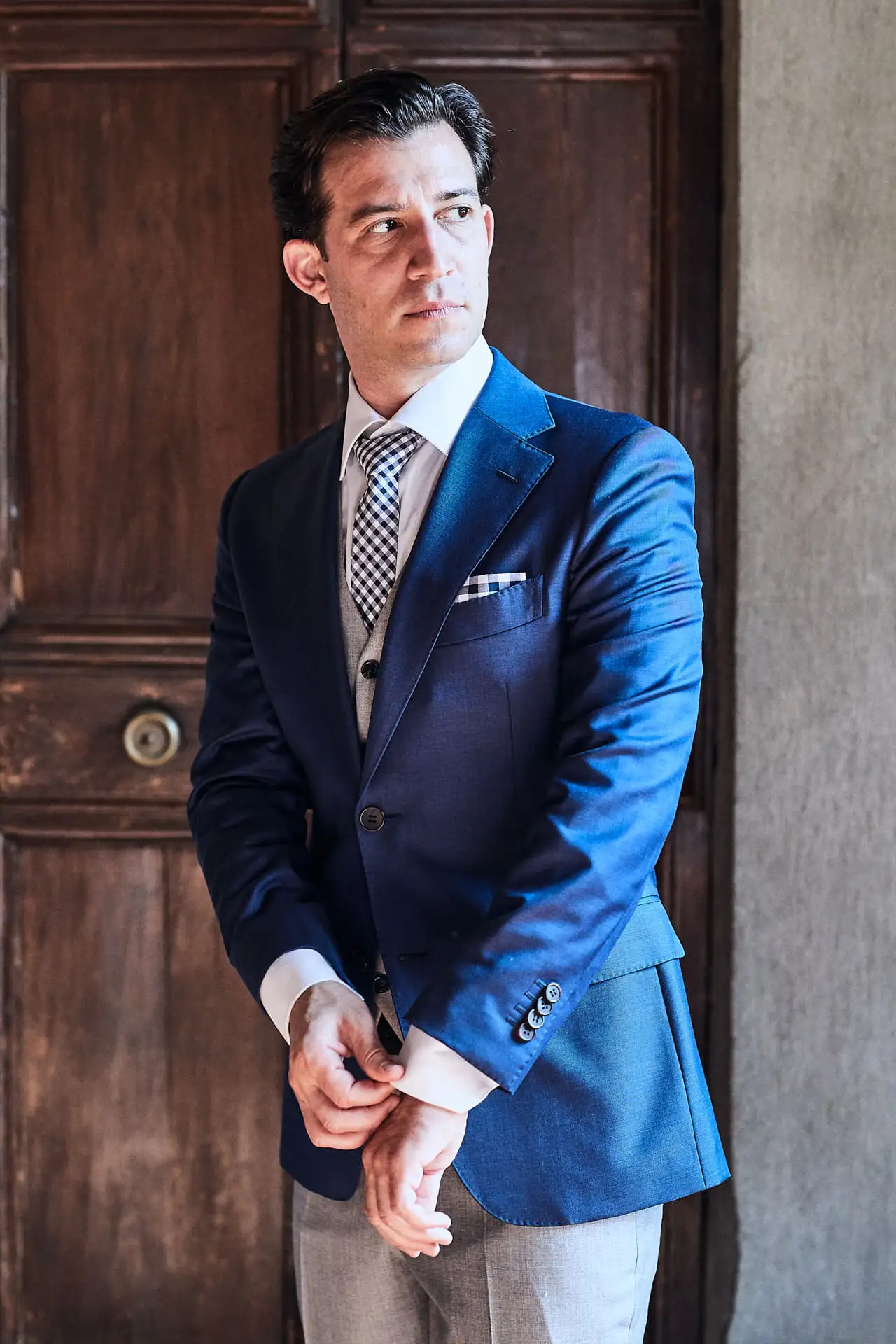 groom getting ready photos