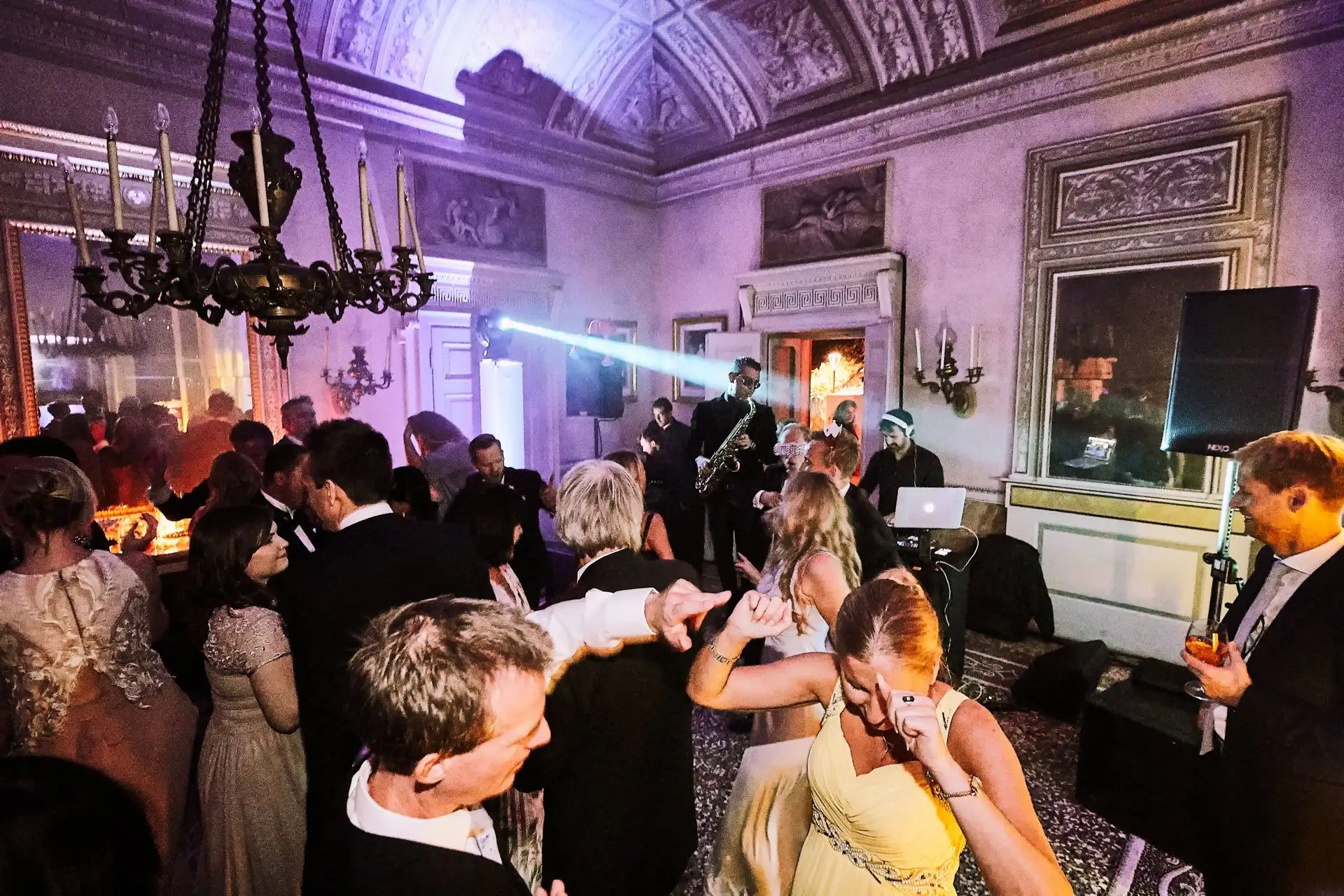 italian wedding cake party