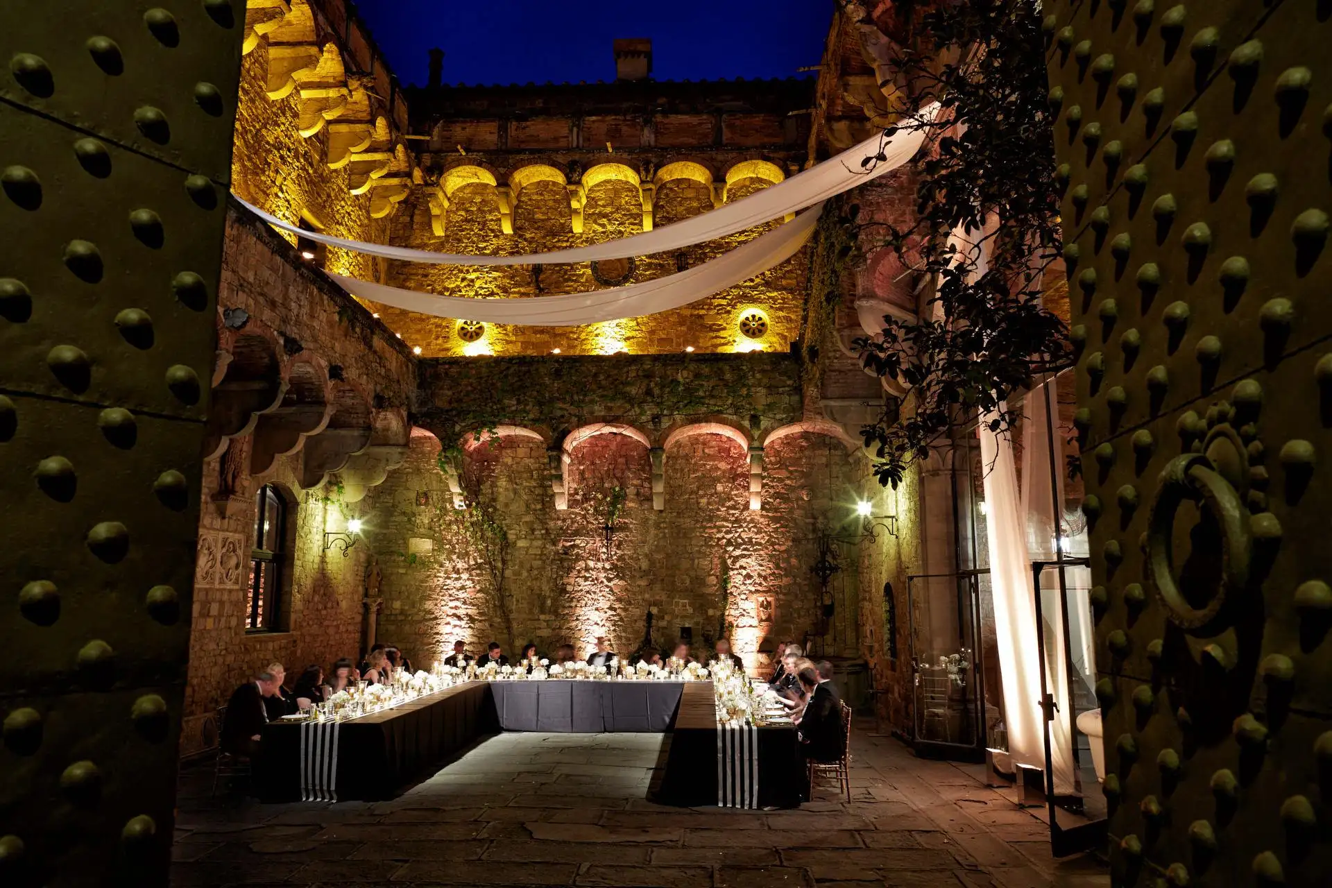 italy wedding reception decor