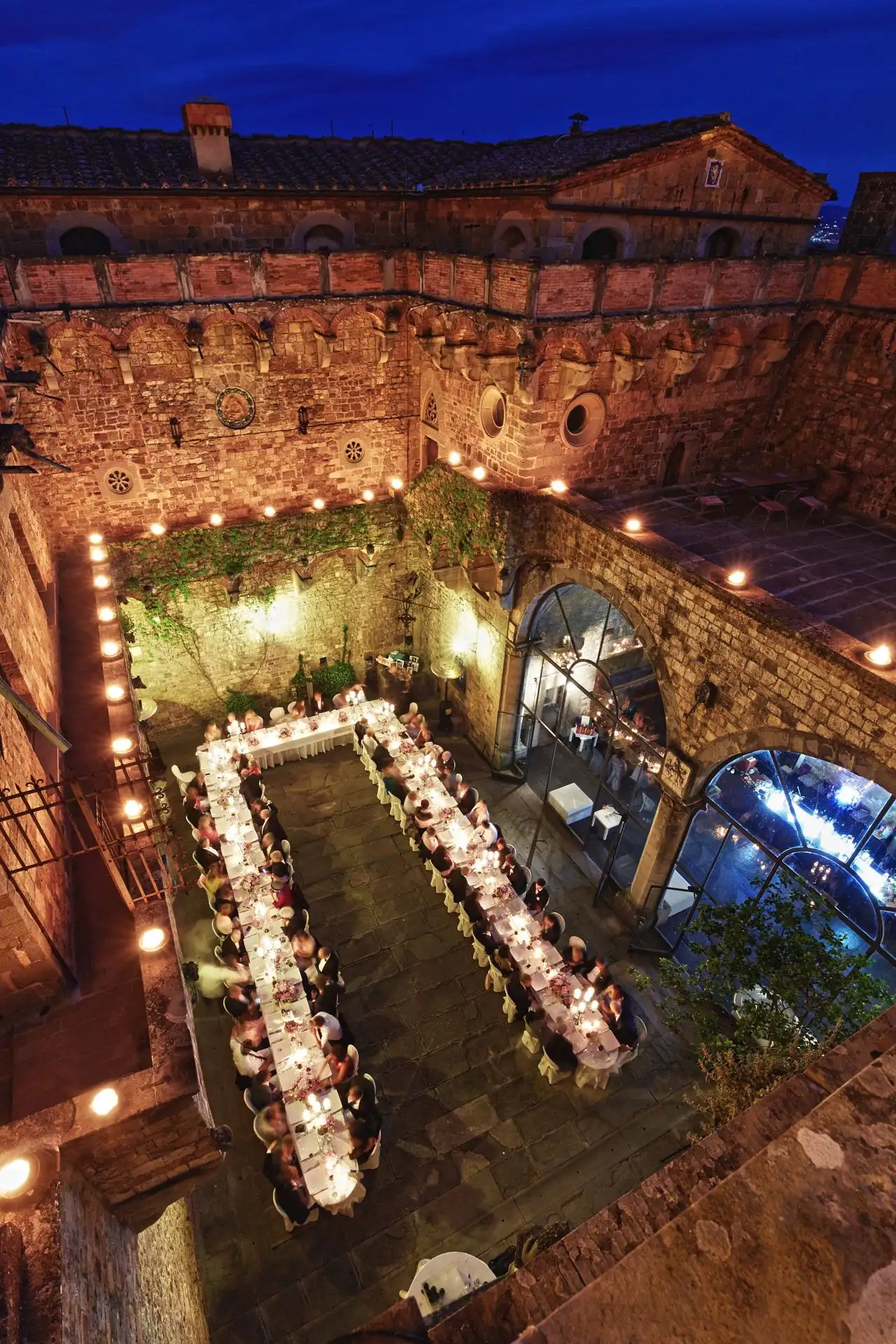 italy wedding reception decor