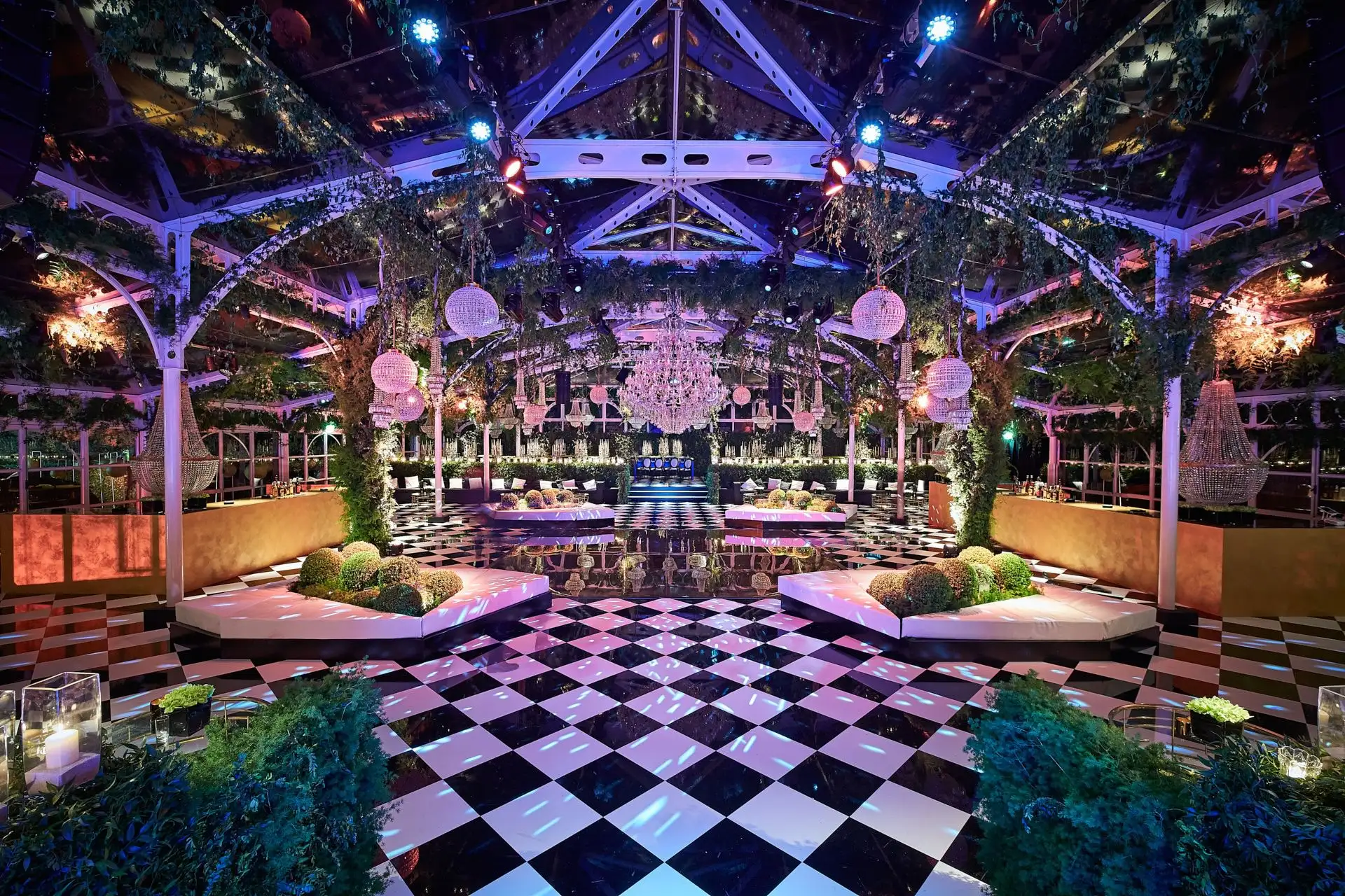 italy wedding reception decor
