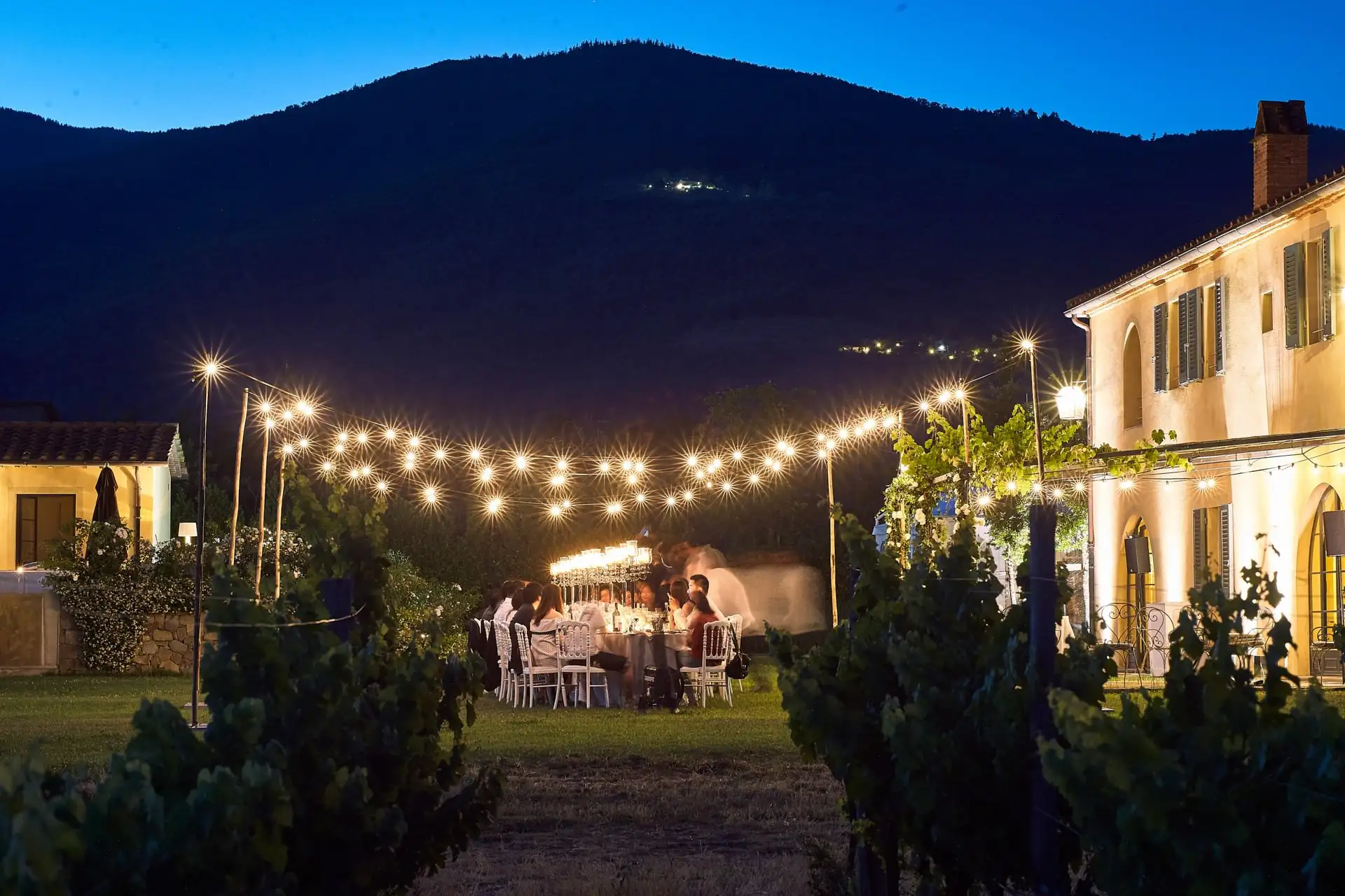 italy wedding reception decor