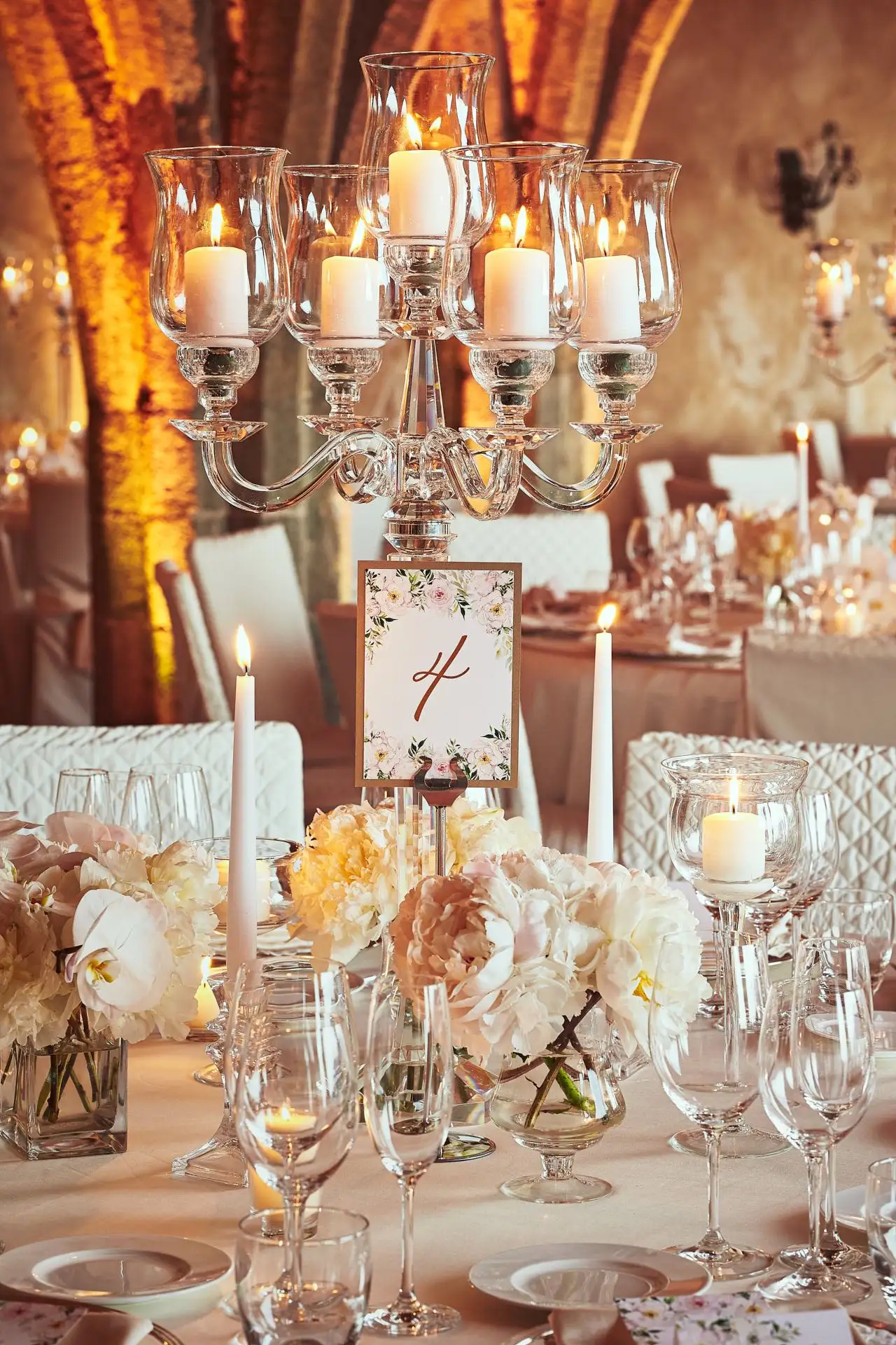 italy wedding reception decor