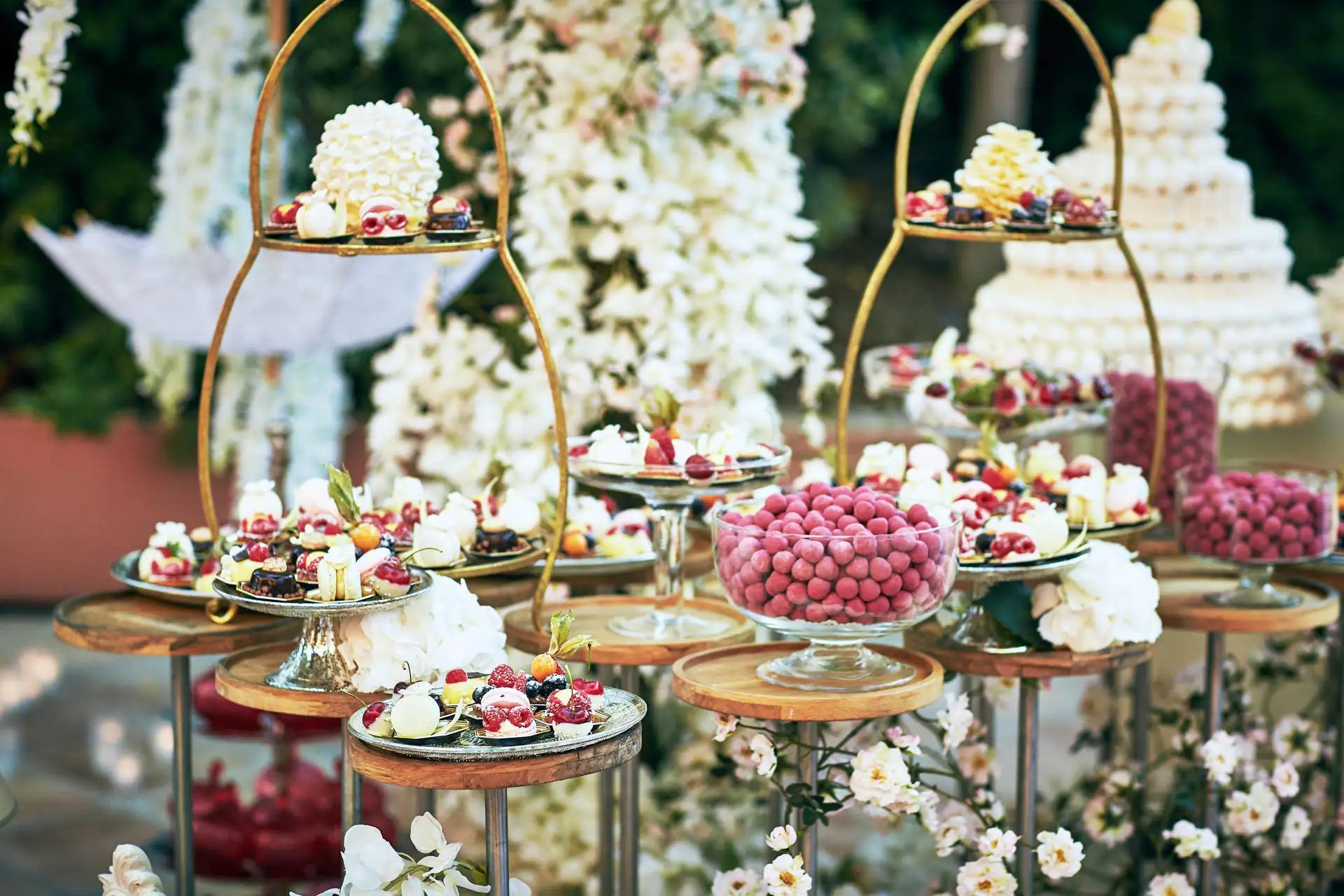 italy wedding reception decor