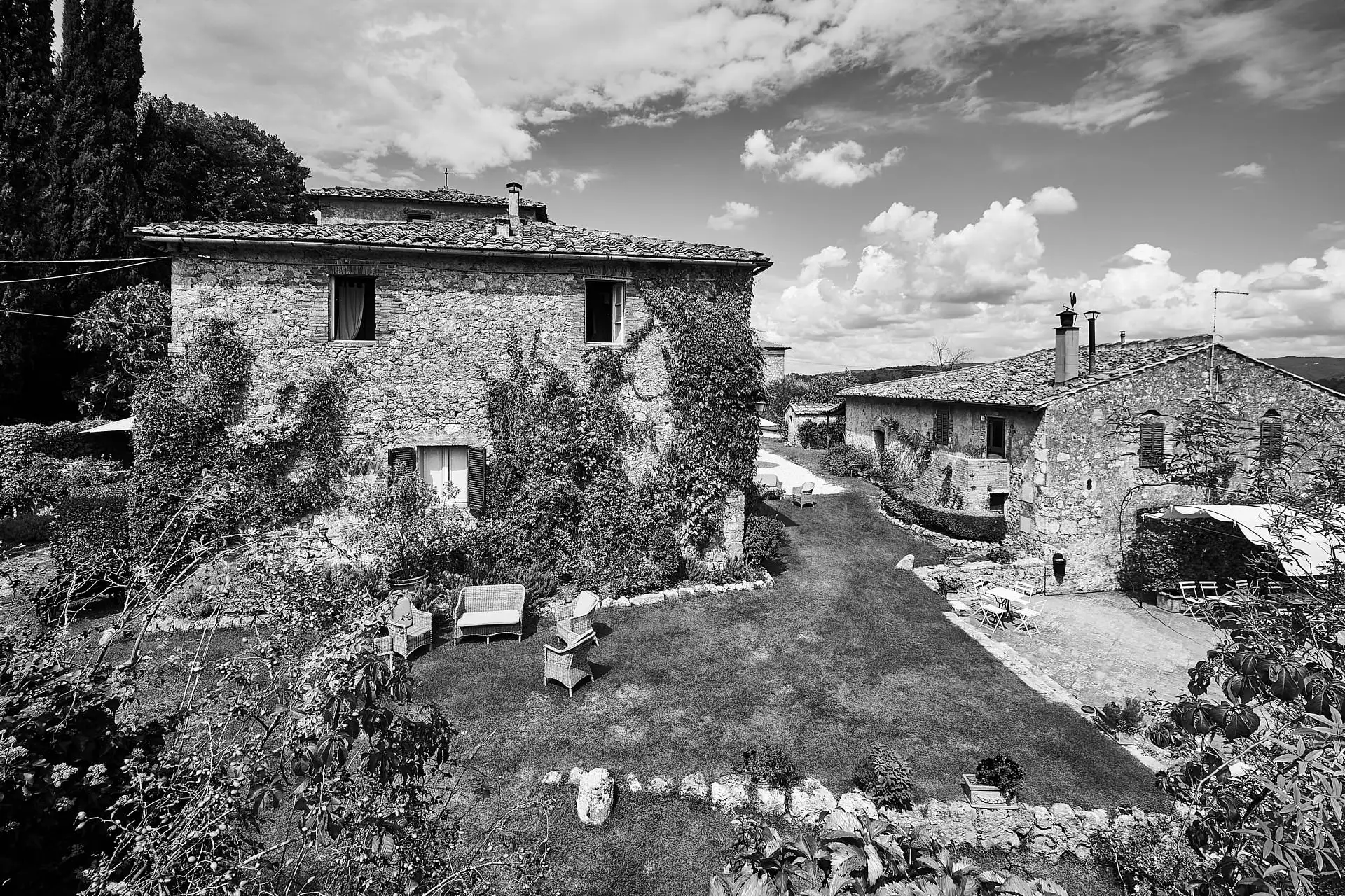 autumn wedding in tuscany