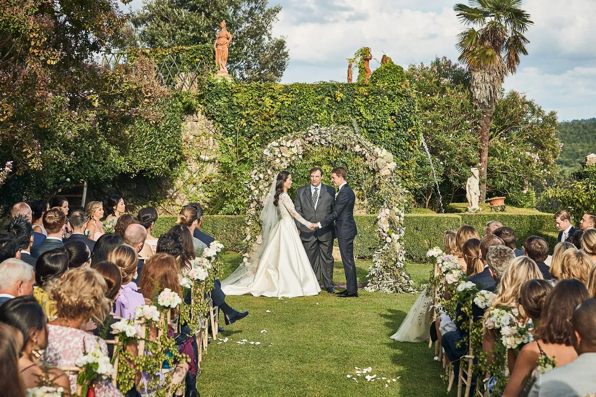 autumn wedding in tuscany