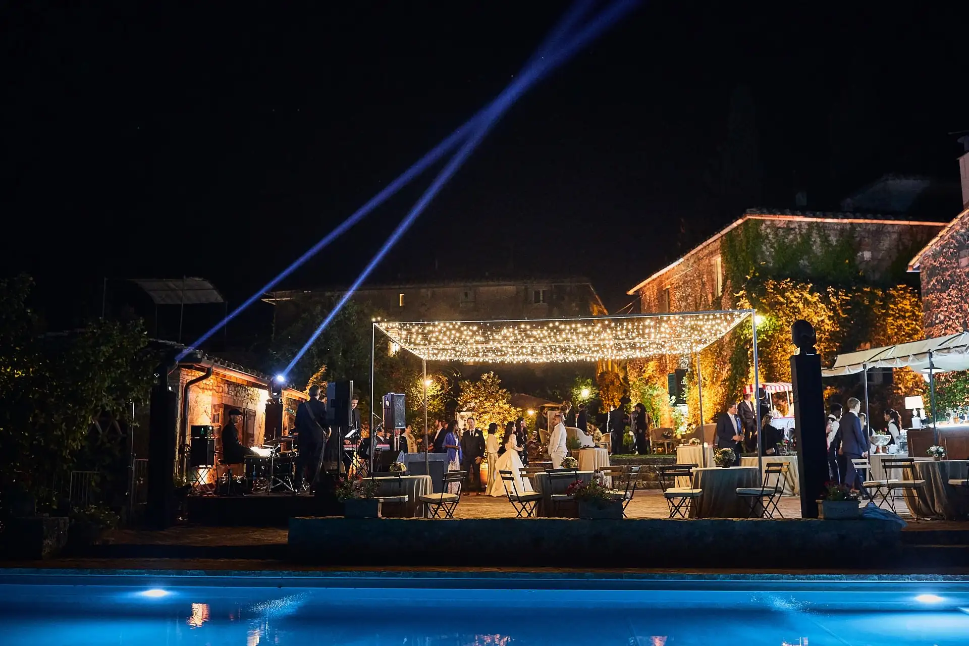 autumn wedding in tuscany