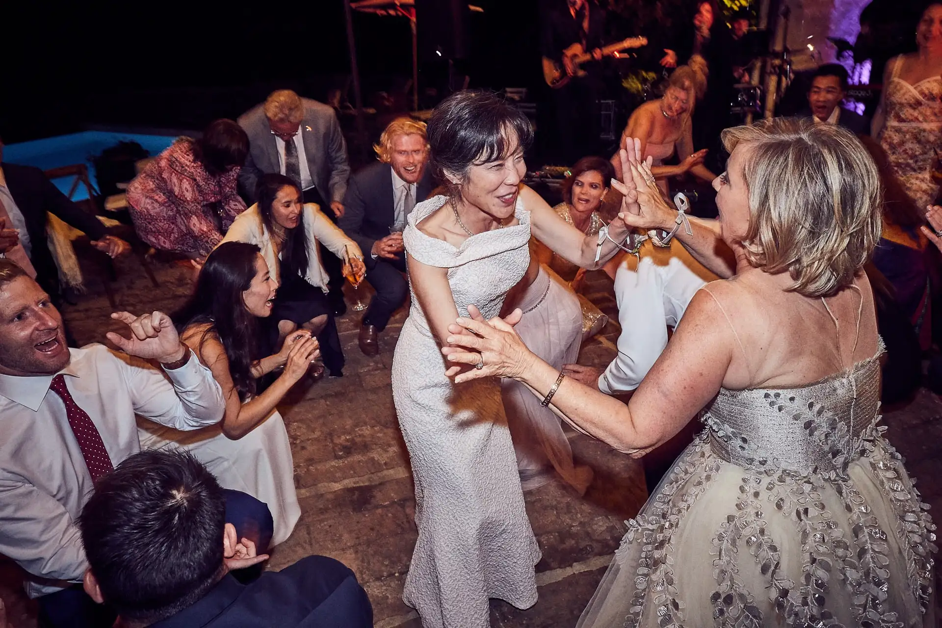 autumn wedding in tuscany