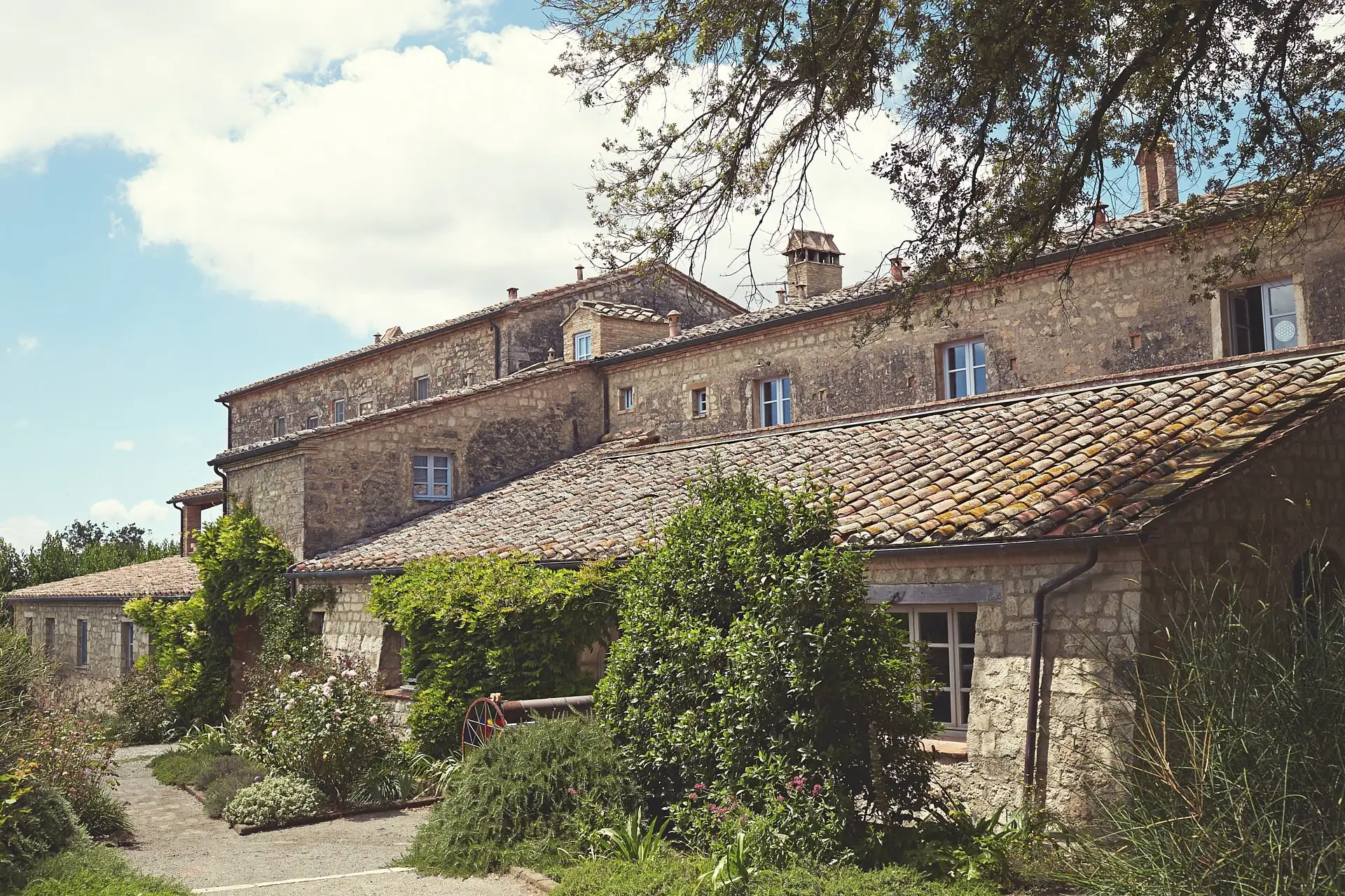 borgo pignano wedding