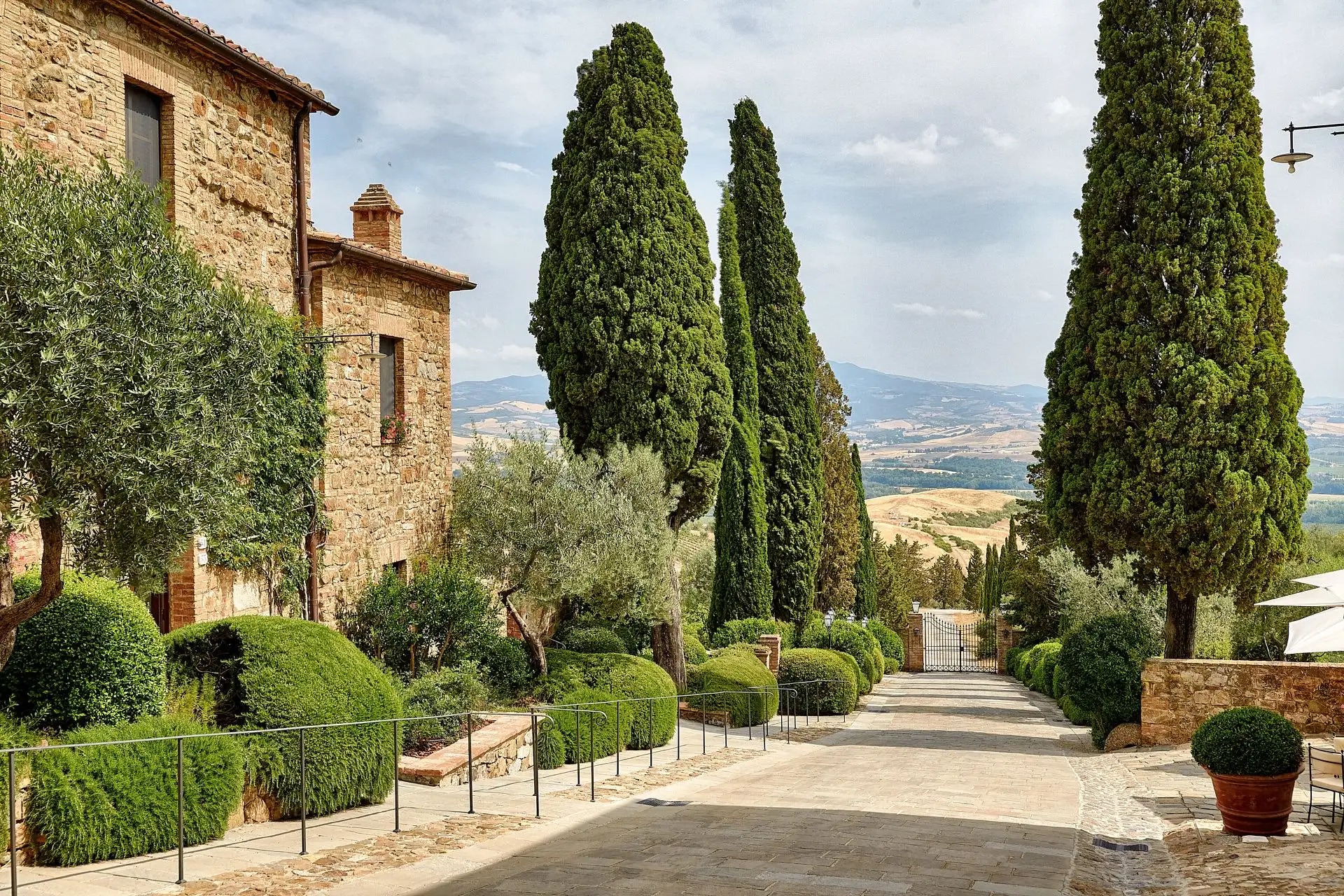 castello di banfi wedding elopement