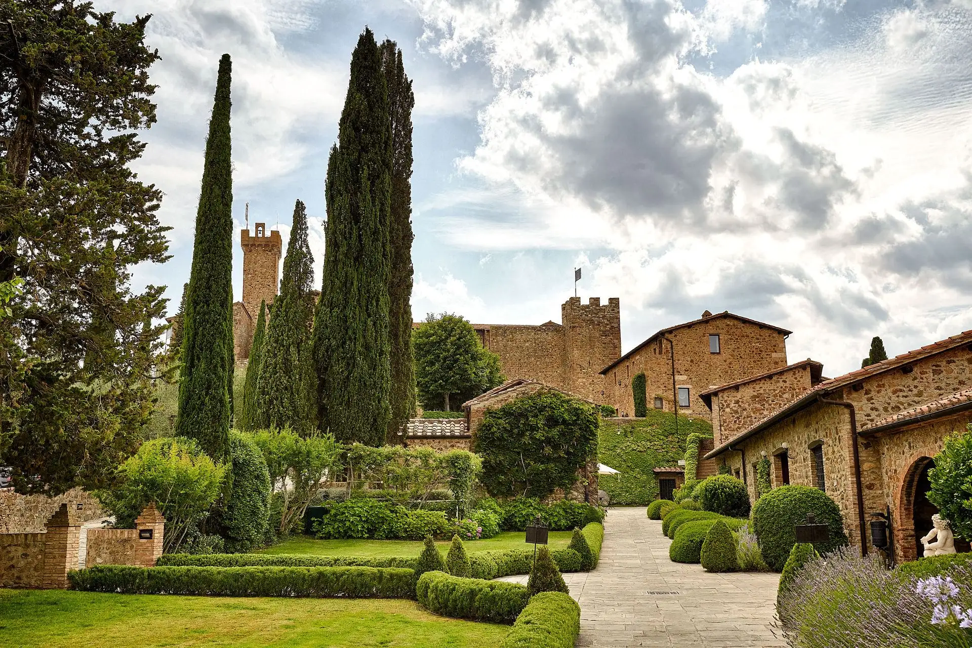 castello di banfi wedding elopement