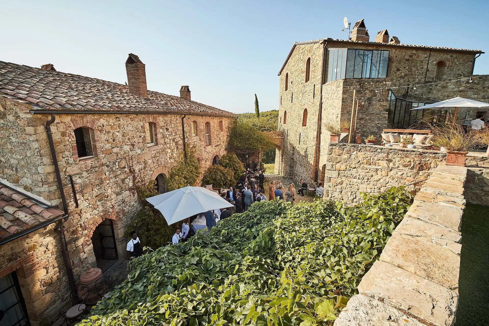 castello di vicarello wedding welcome dinner