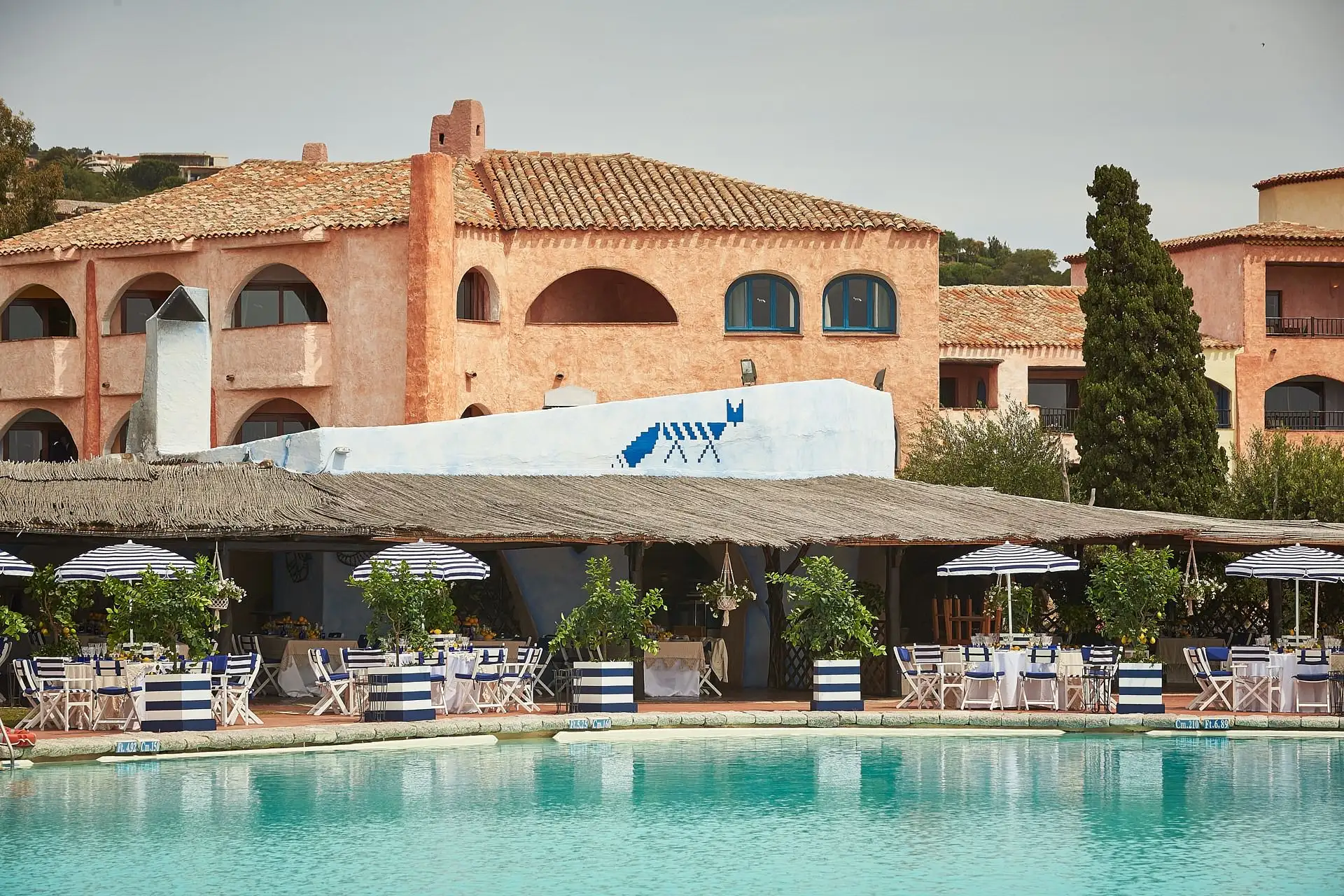 costa smeralda pool party