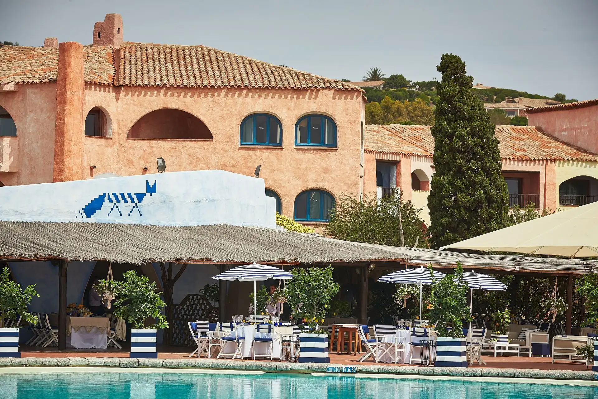 costa smeralda pool party