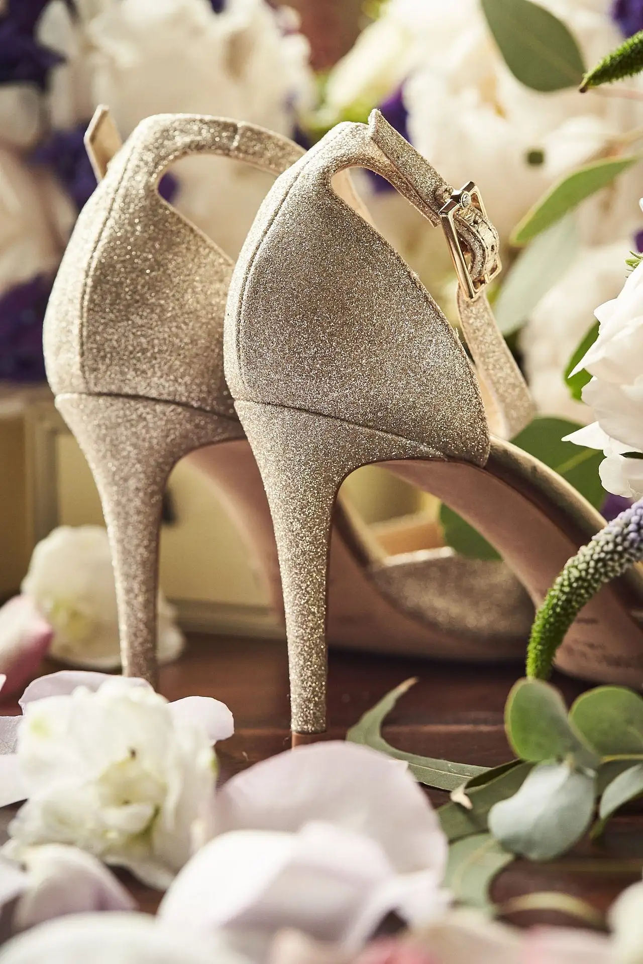 elegant english wedding near siena
