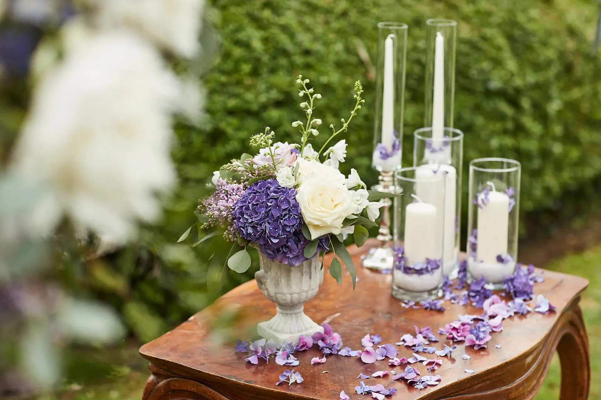 elegant english wedding near siena