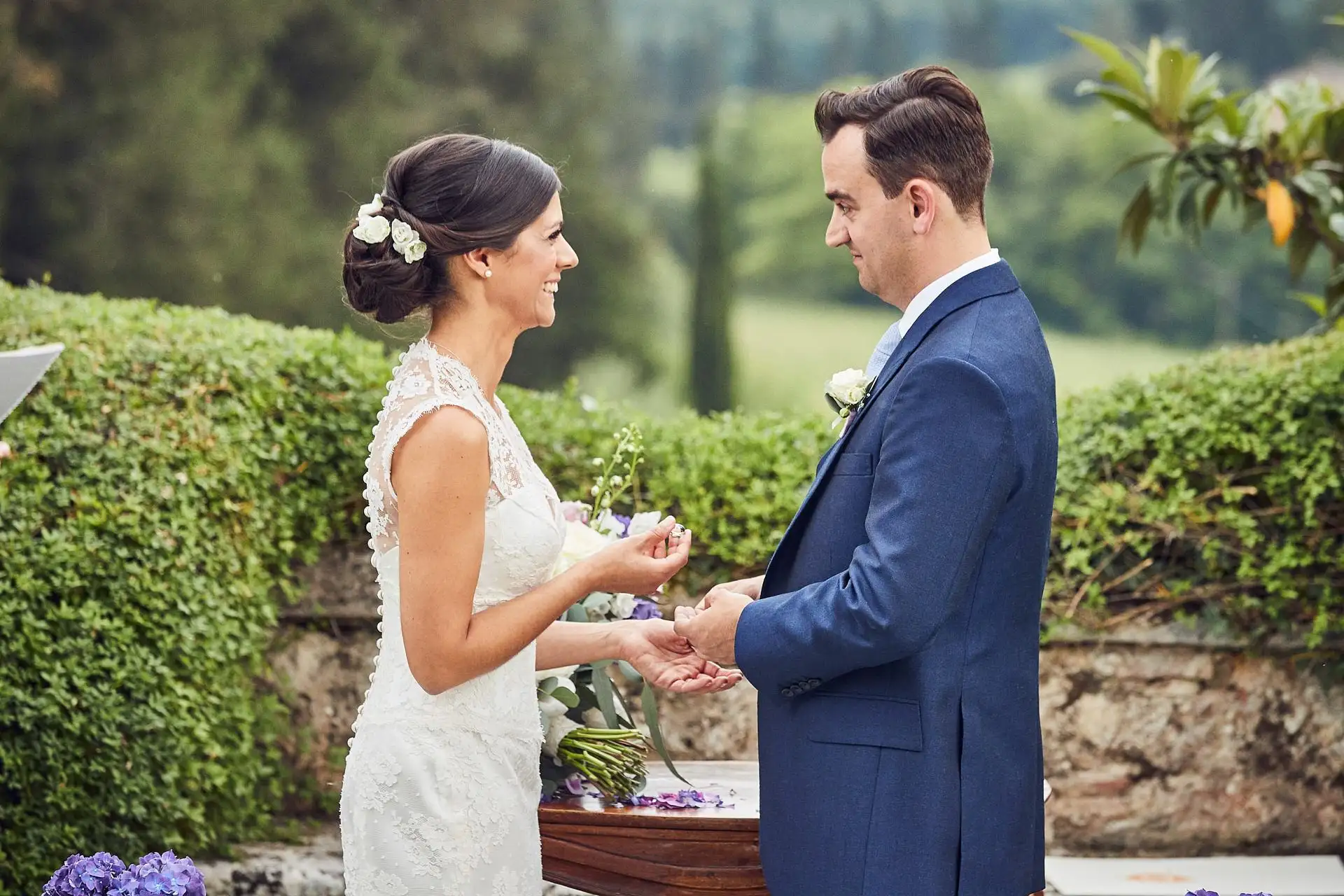 elegant english wedding near siena
