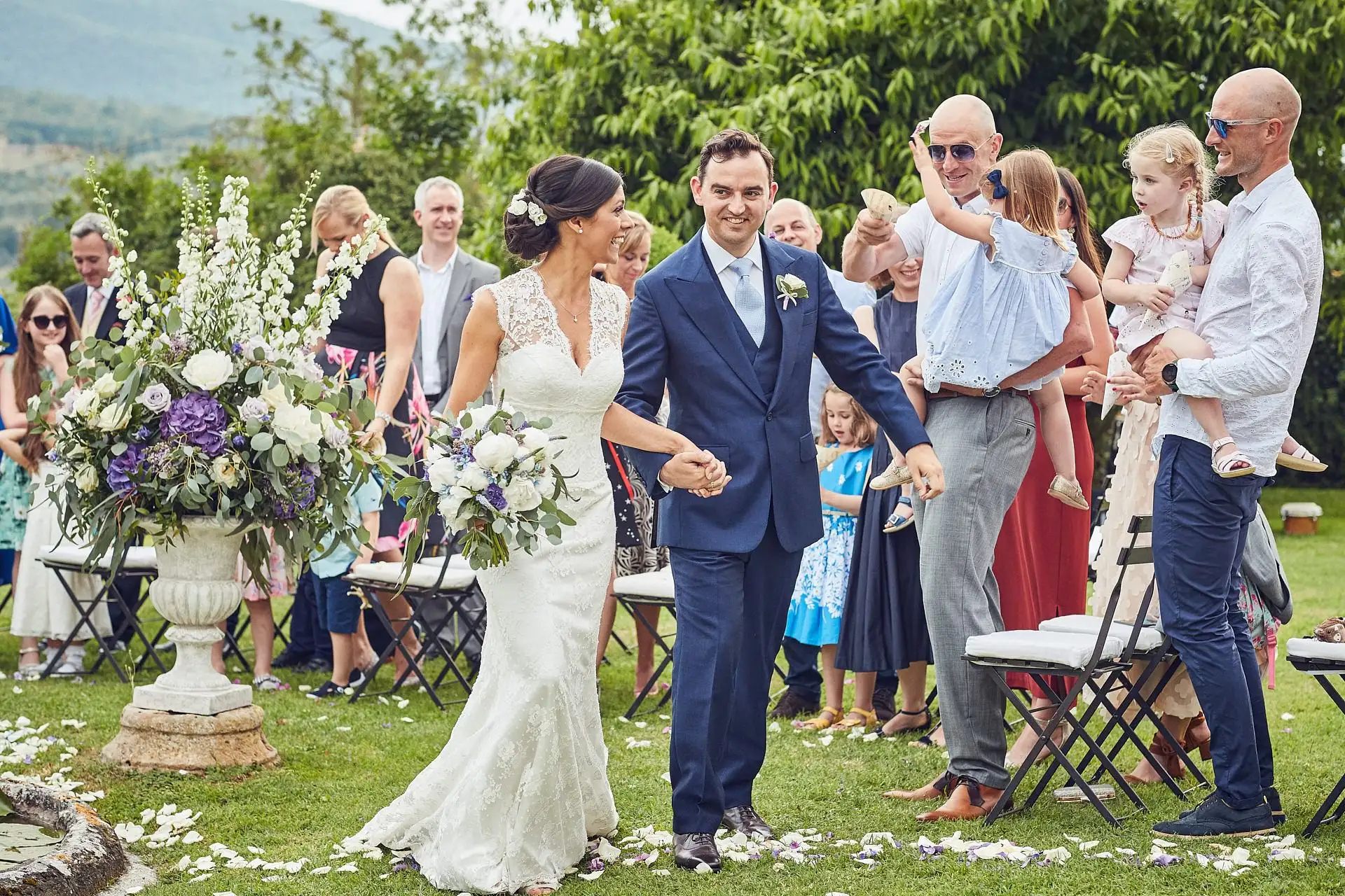 elegant english wedding near siena