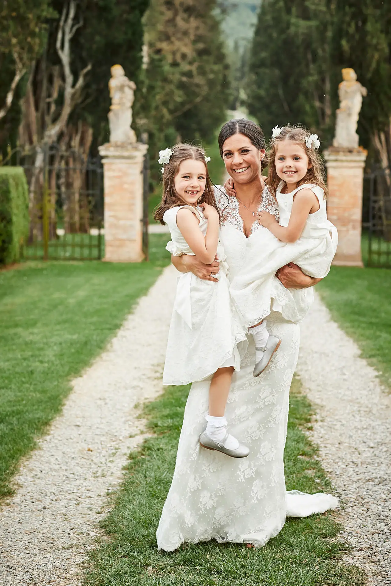 elegant english wedding near siena