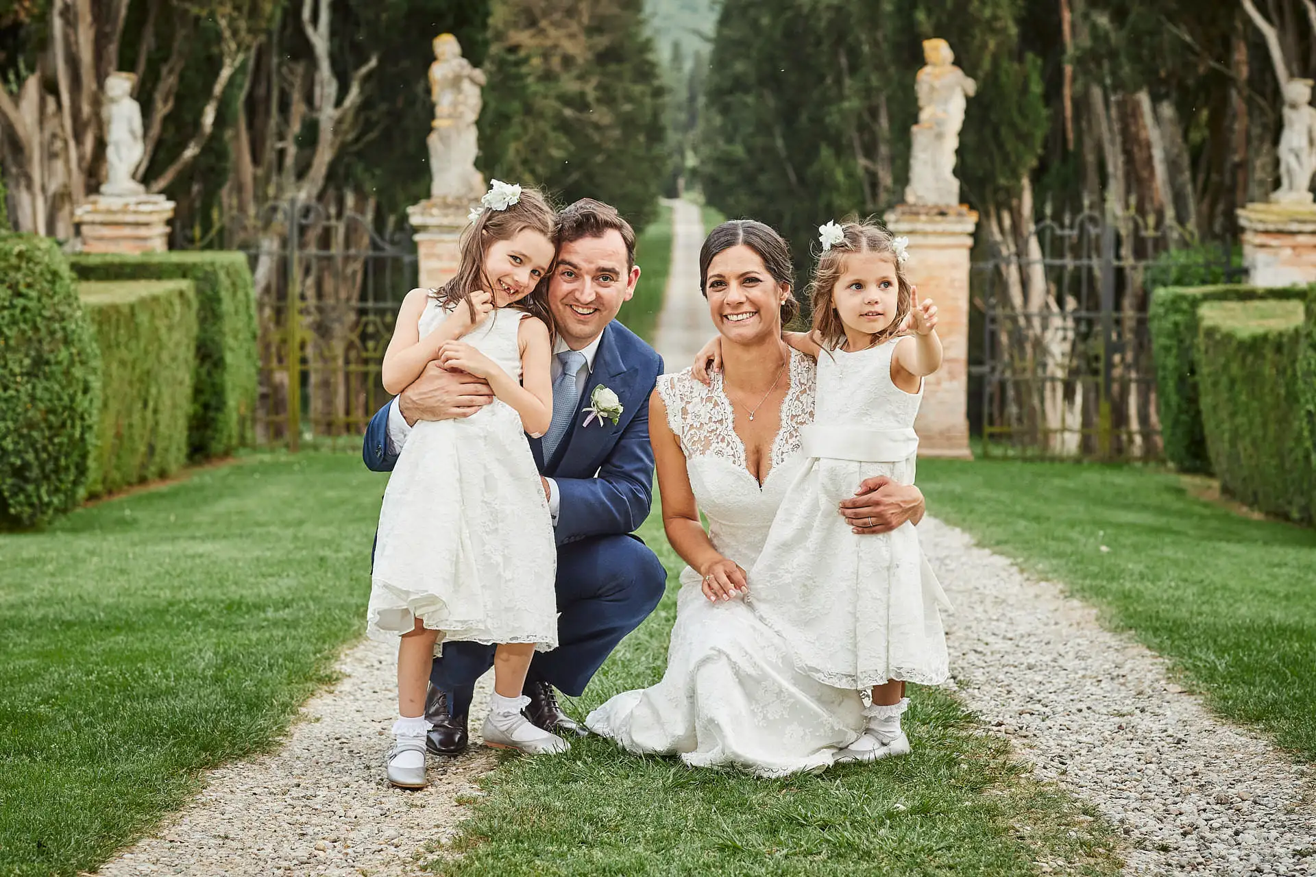elegant english wedding near siena