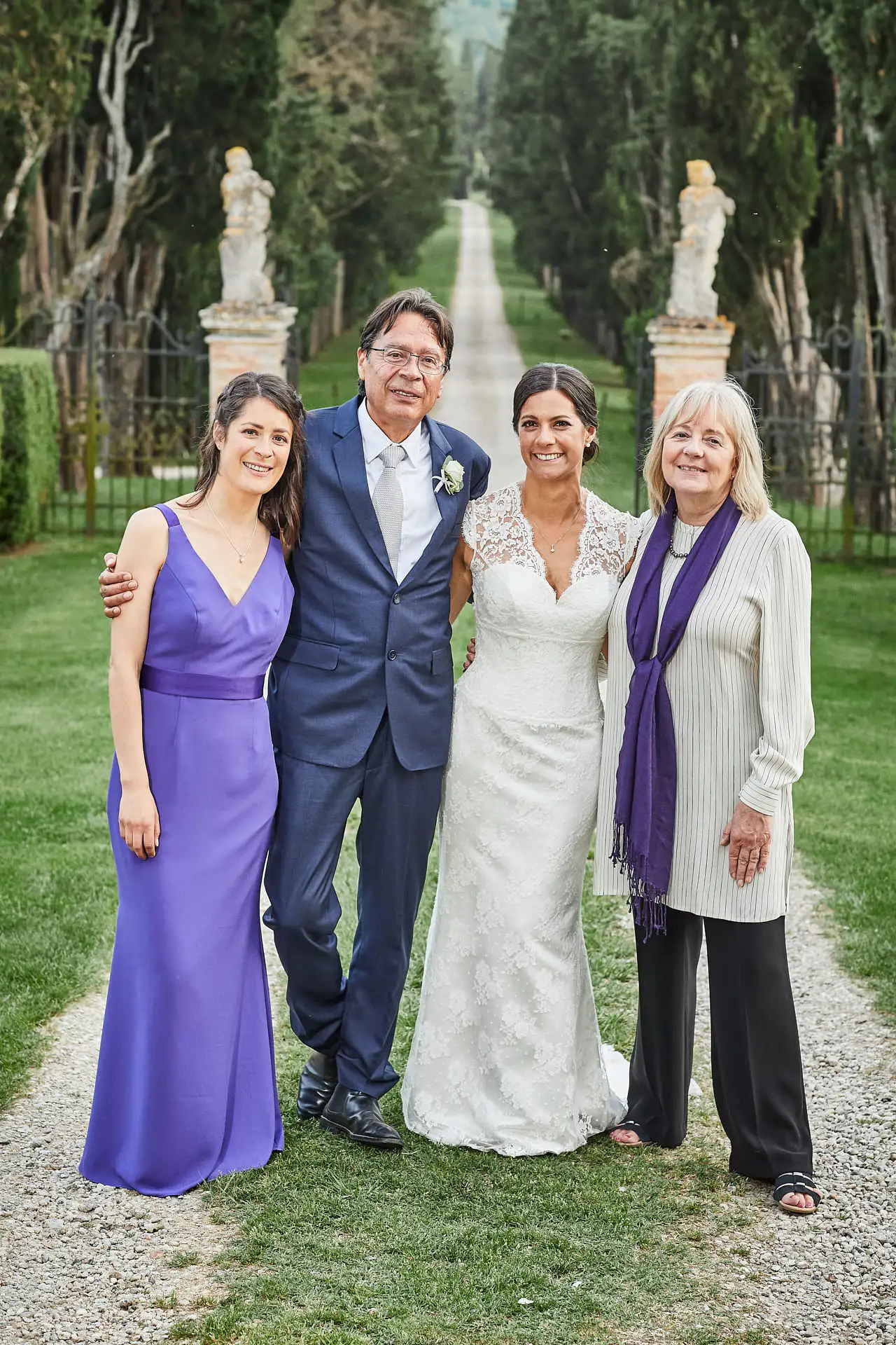elegant english wedding near siena