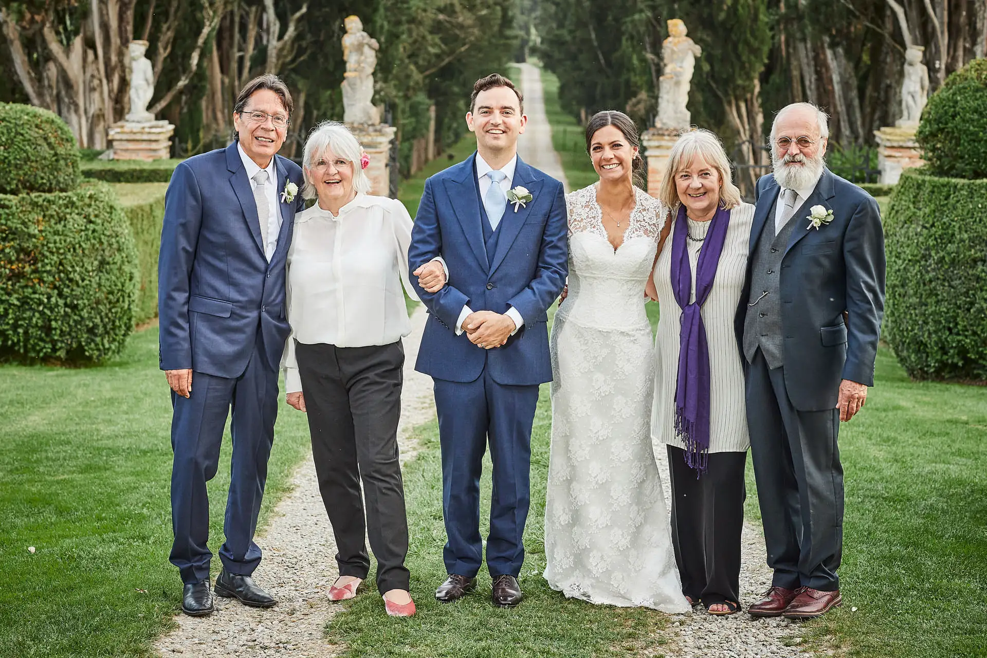 elegant english wedding near siena