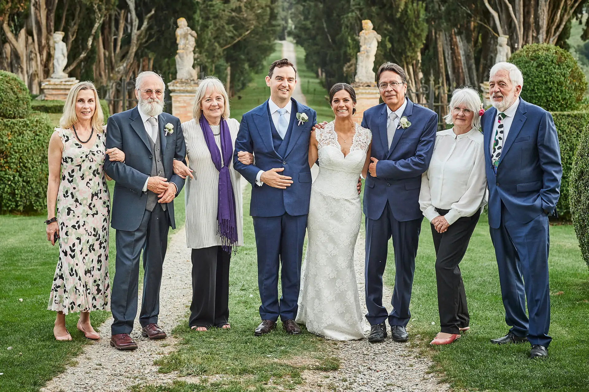elegant english wedding near siena