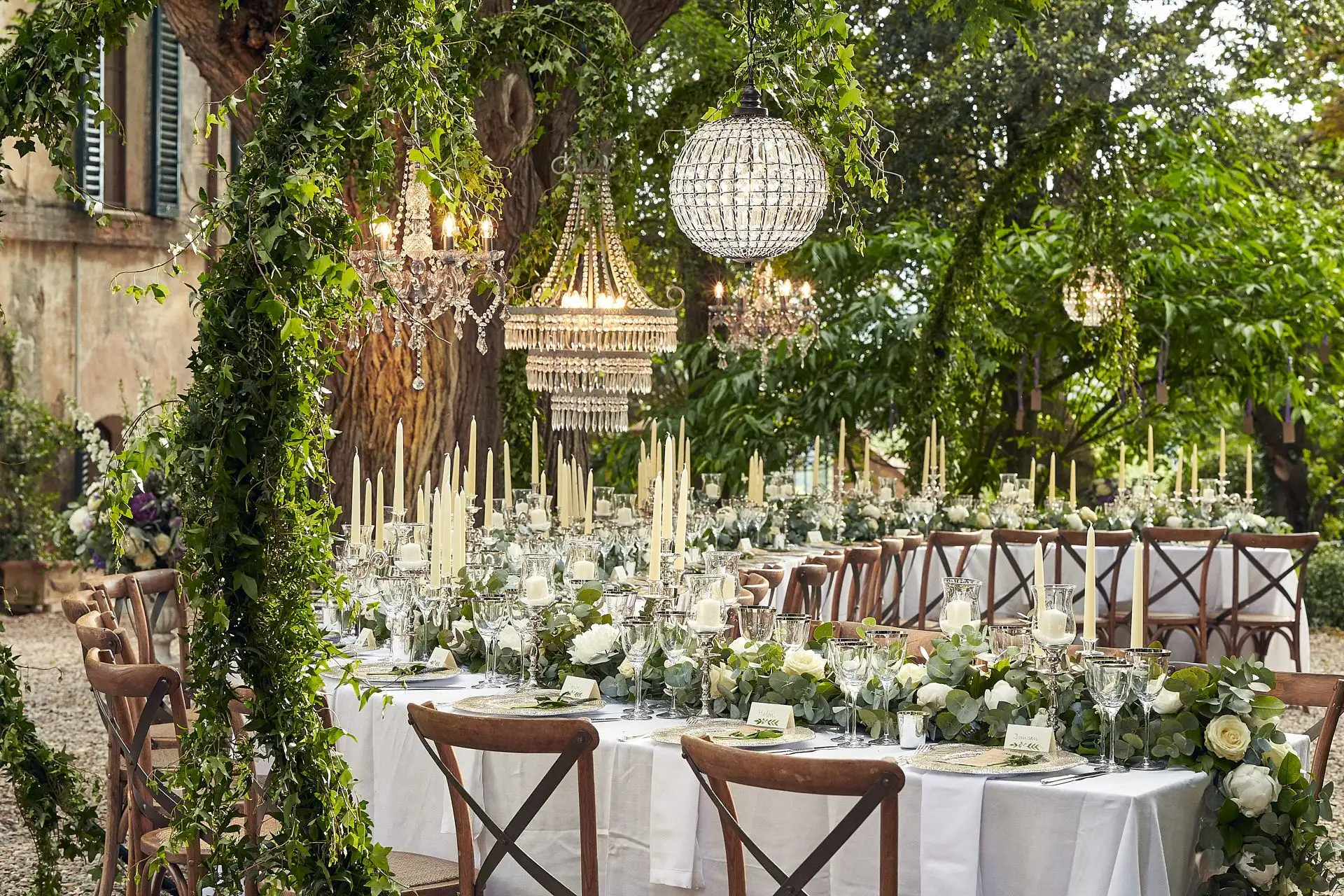 elegant english wedding near siena
