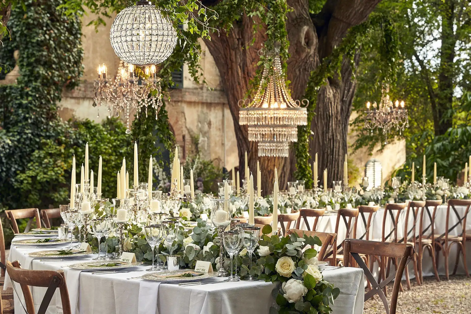 elegant english wedding near siena