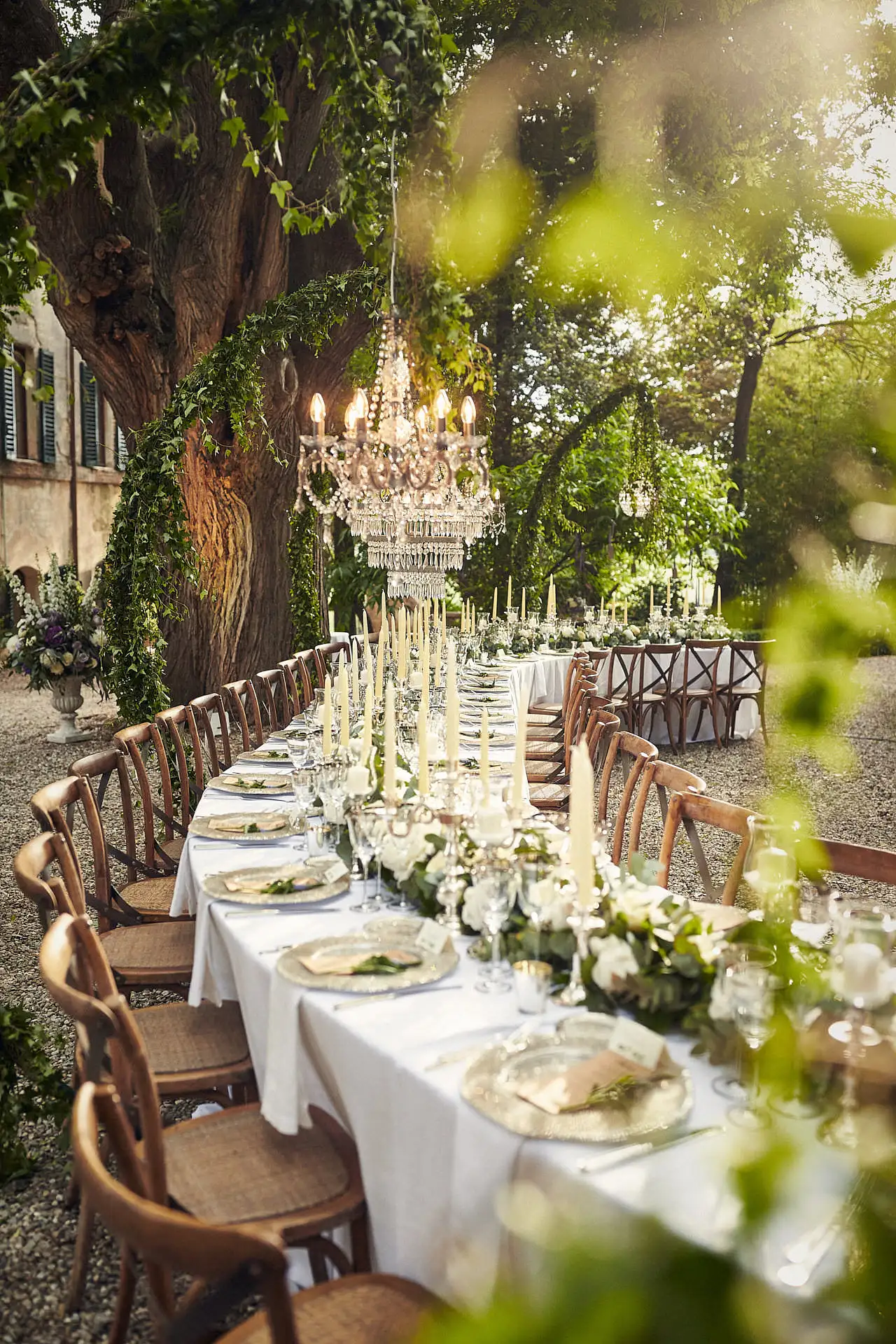 elegant english wedding near siena