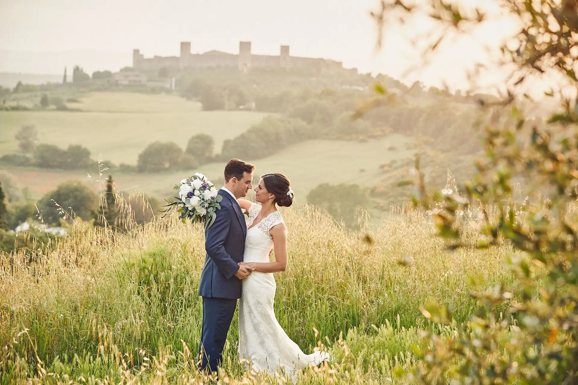 elegant english wedding near siena