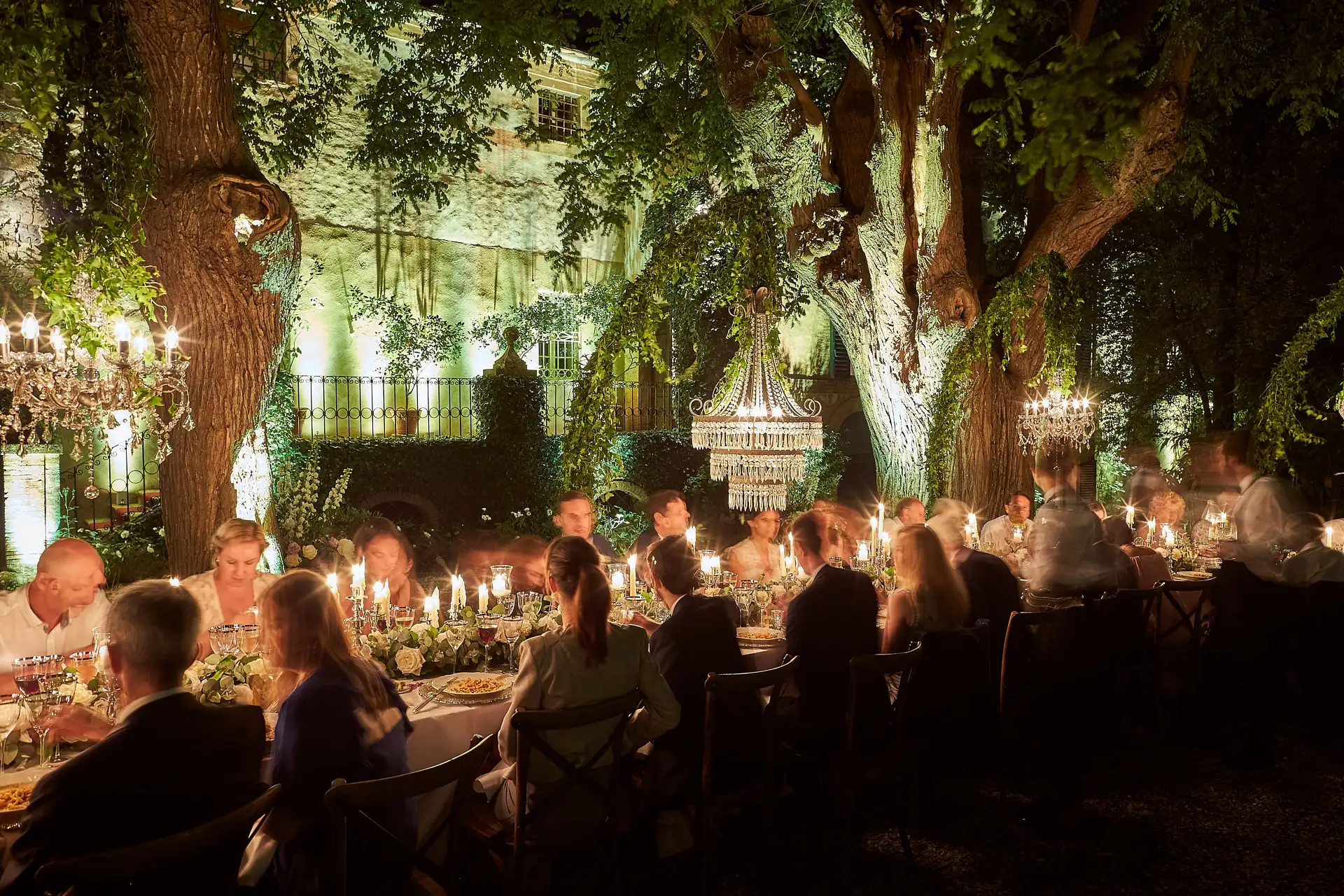 elegant english wedding near siena