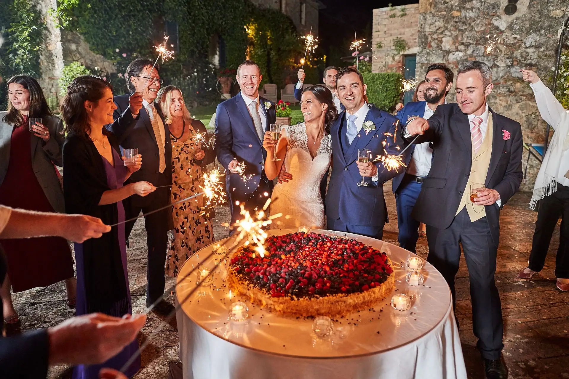 elegant english wedding near siena