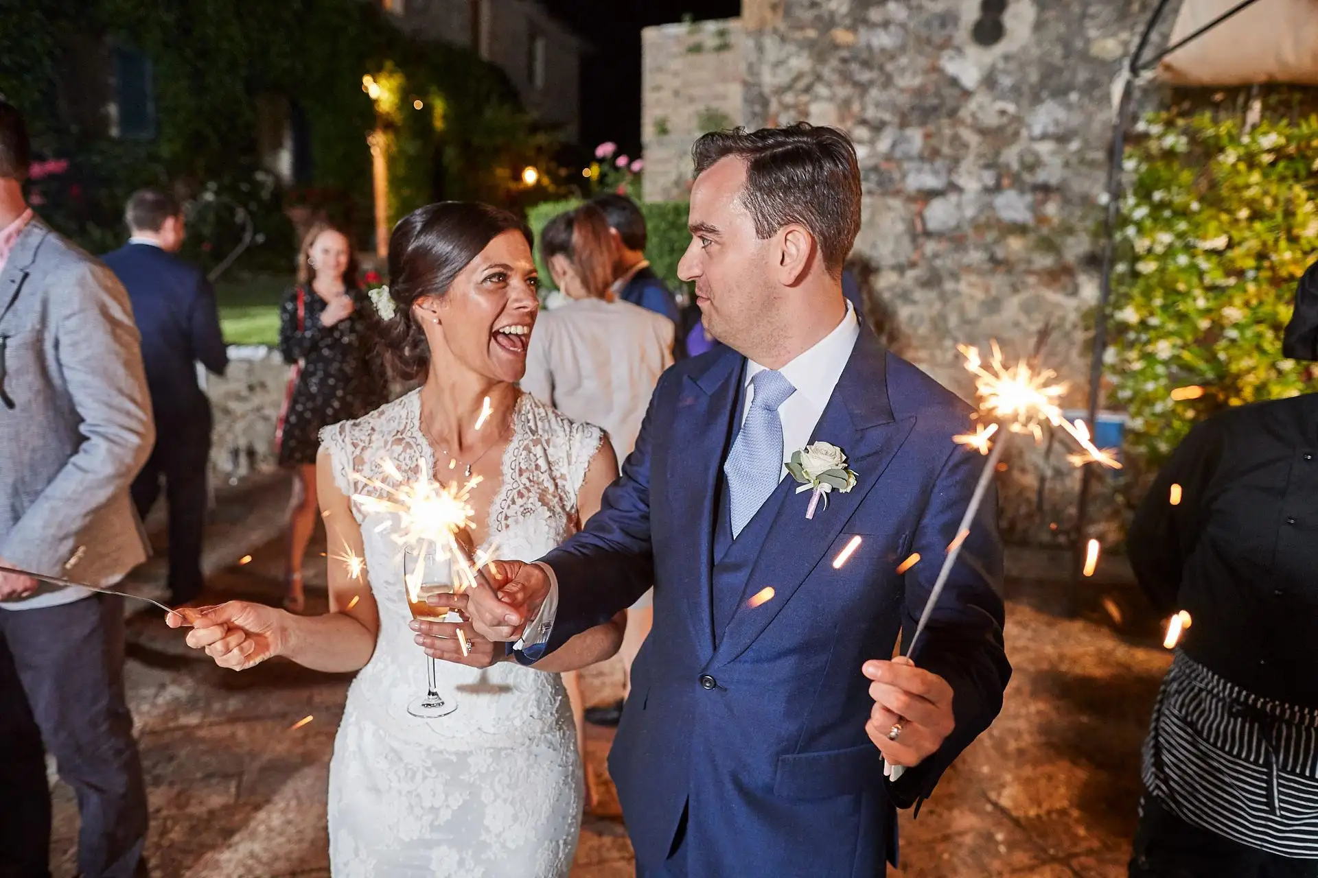 elegant english wedding near siena