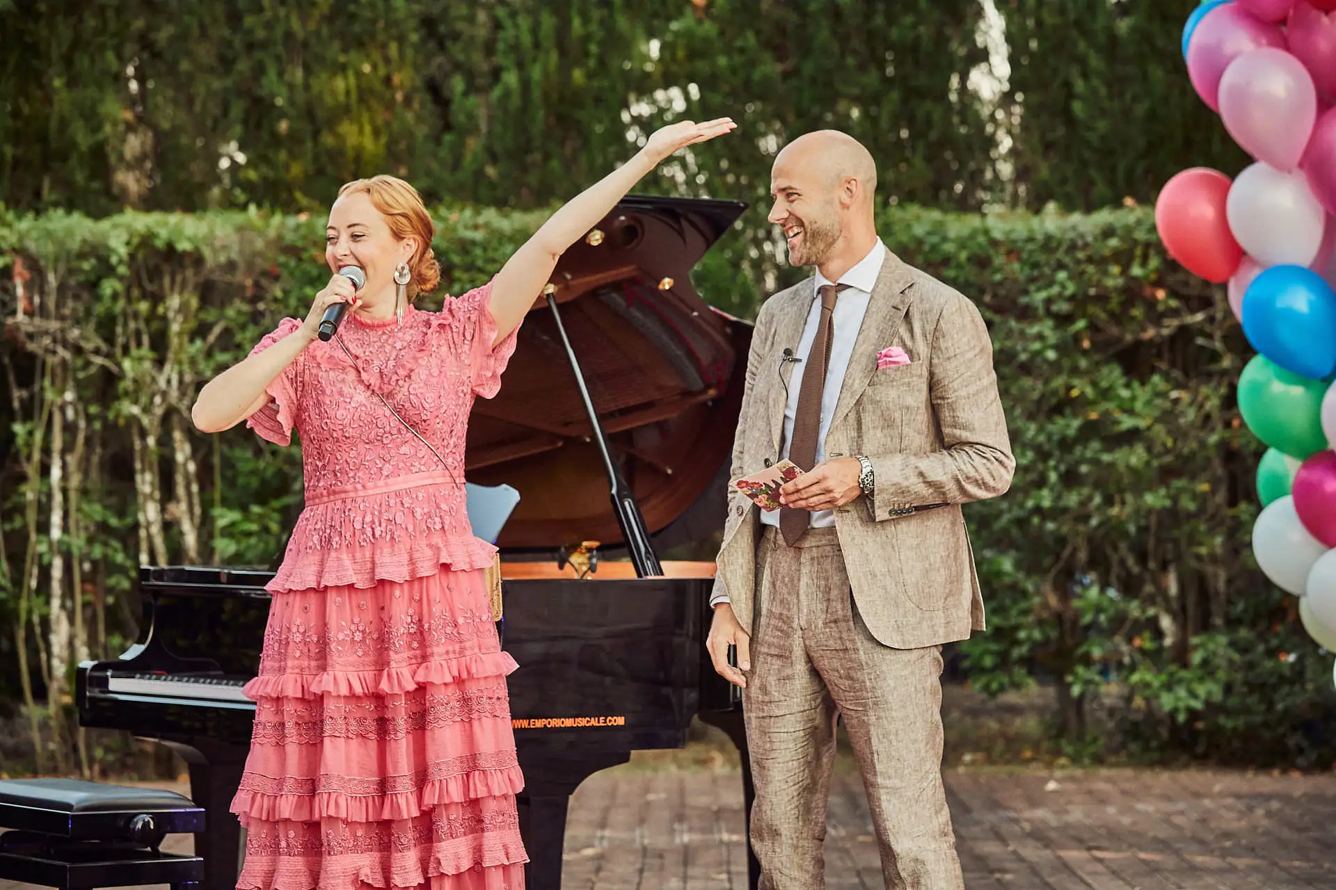 elegant family style welcome dinner