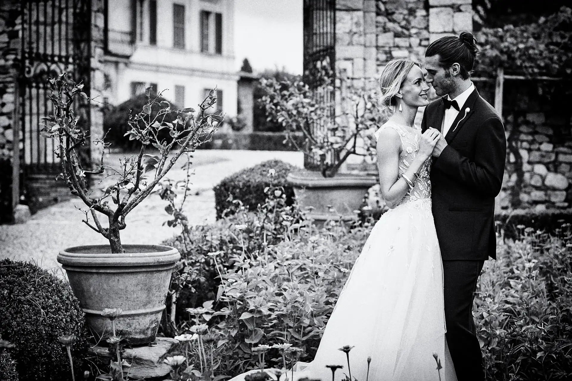 elopement in tuscany