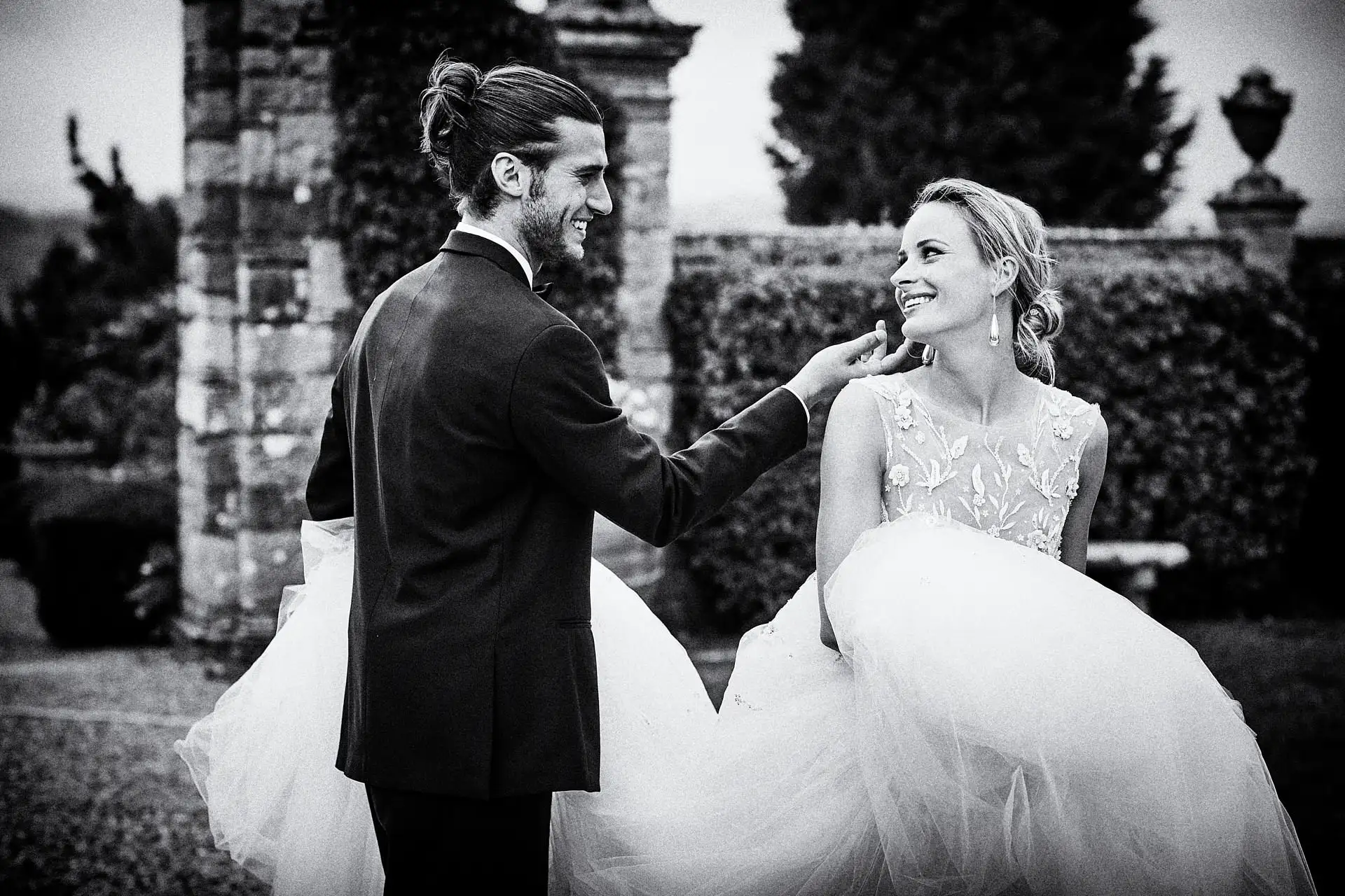 elopement in tuscany