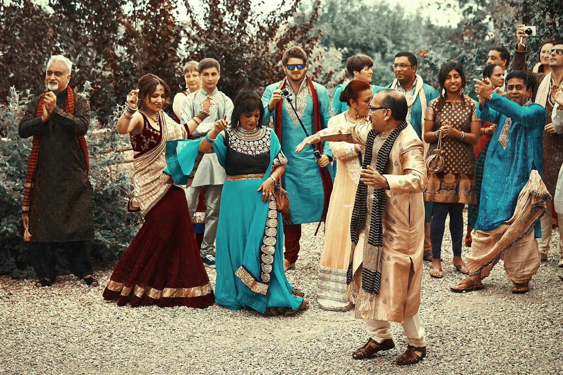 indian wedding in tuscany