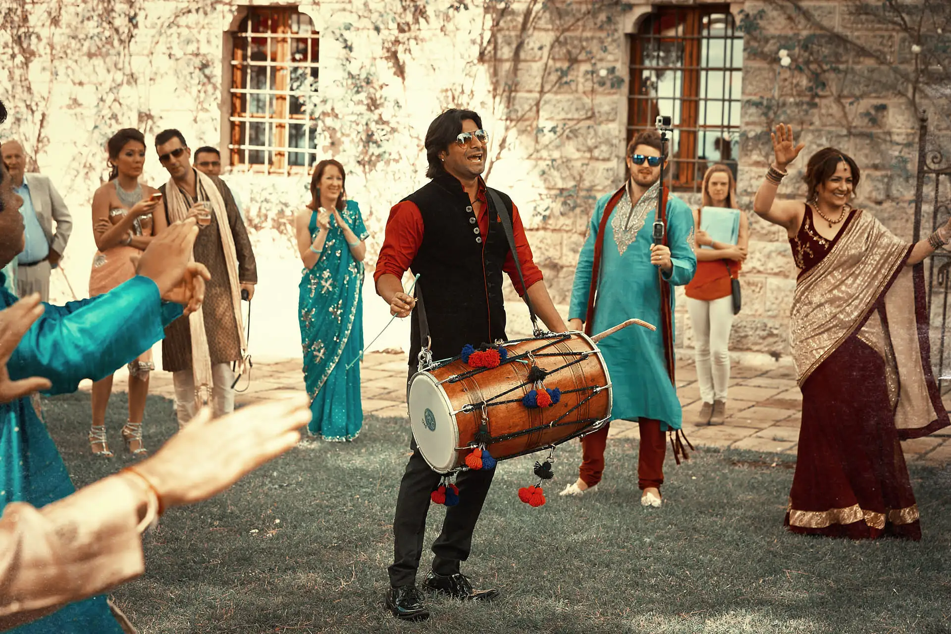 indian wedding in tuscany