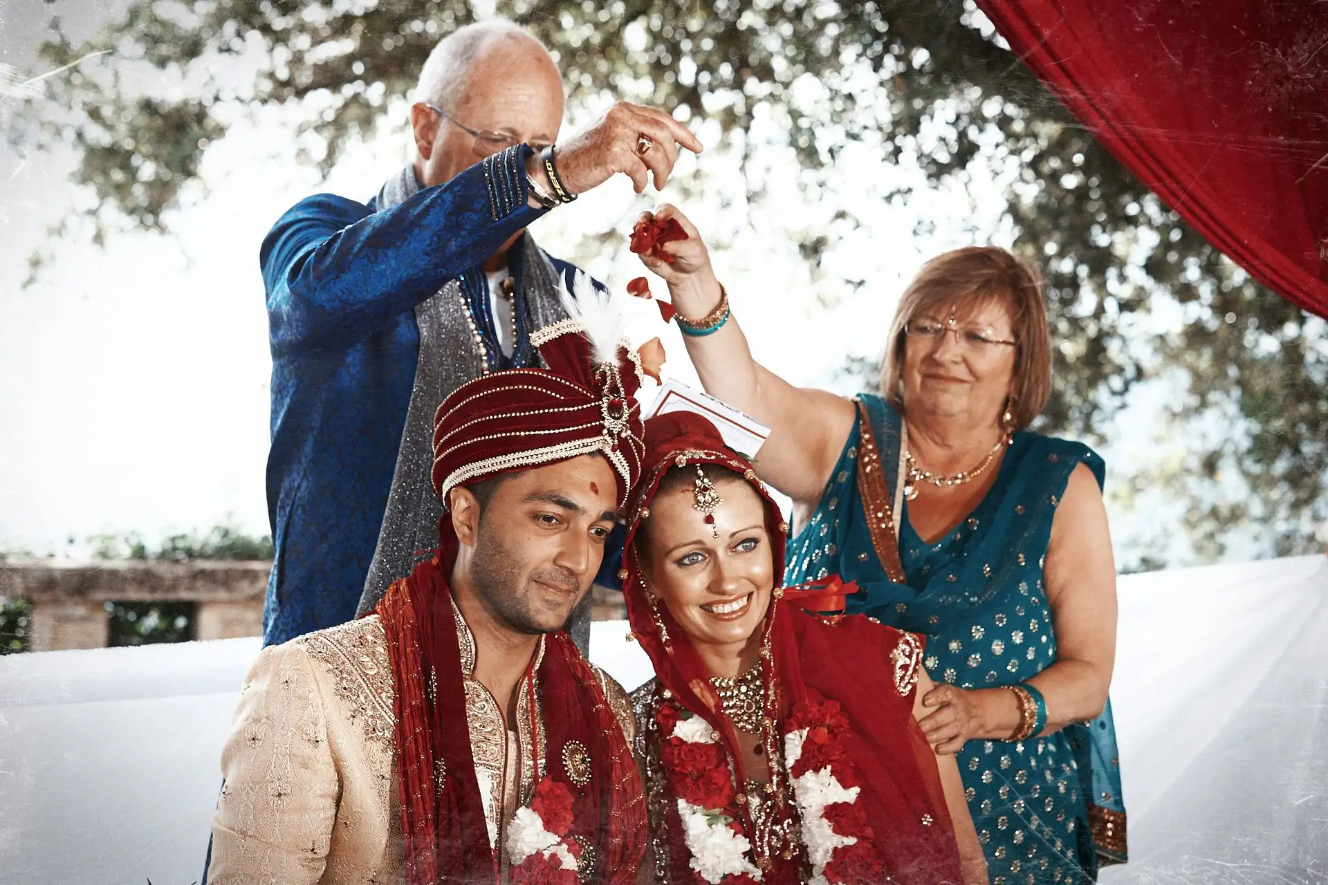 indian wedding in tuscany