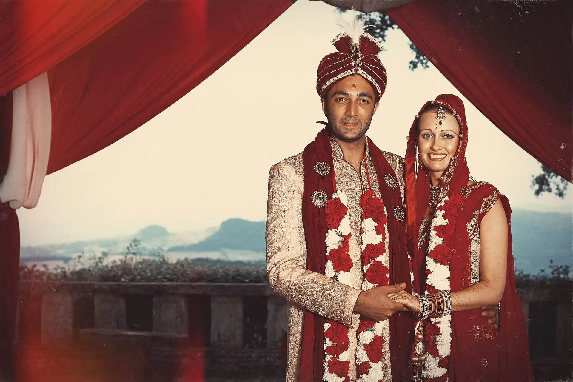indian wedding in tuscany