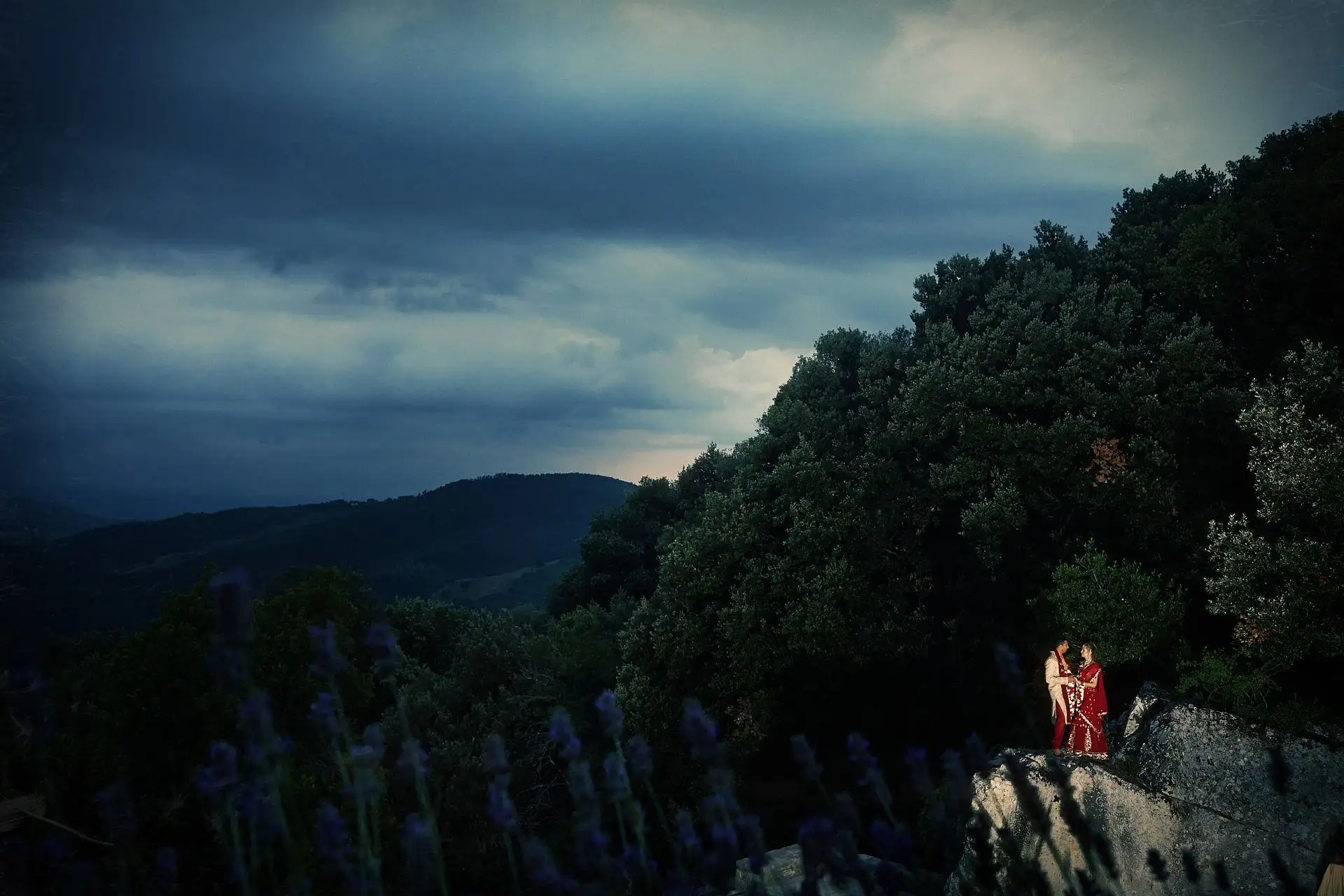 indian wedding in tuscany