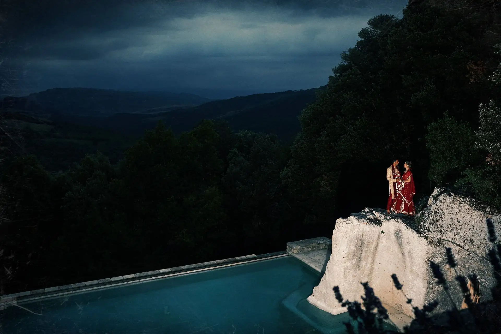 indian wedding in tuscany