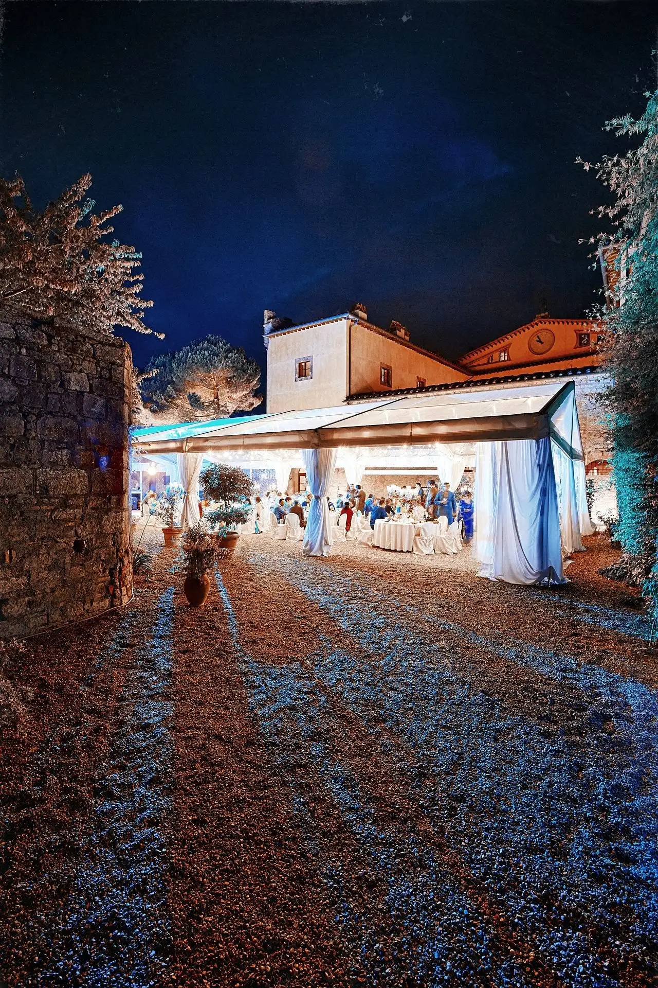 indian wedding in tuscany
