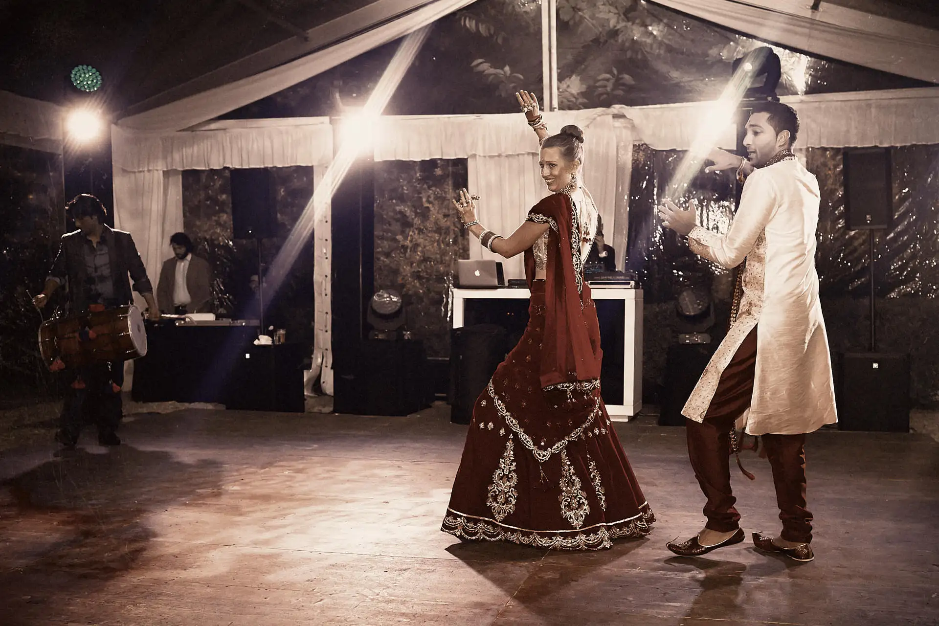 indian wedding in tuscany