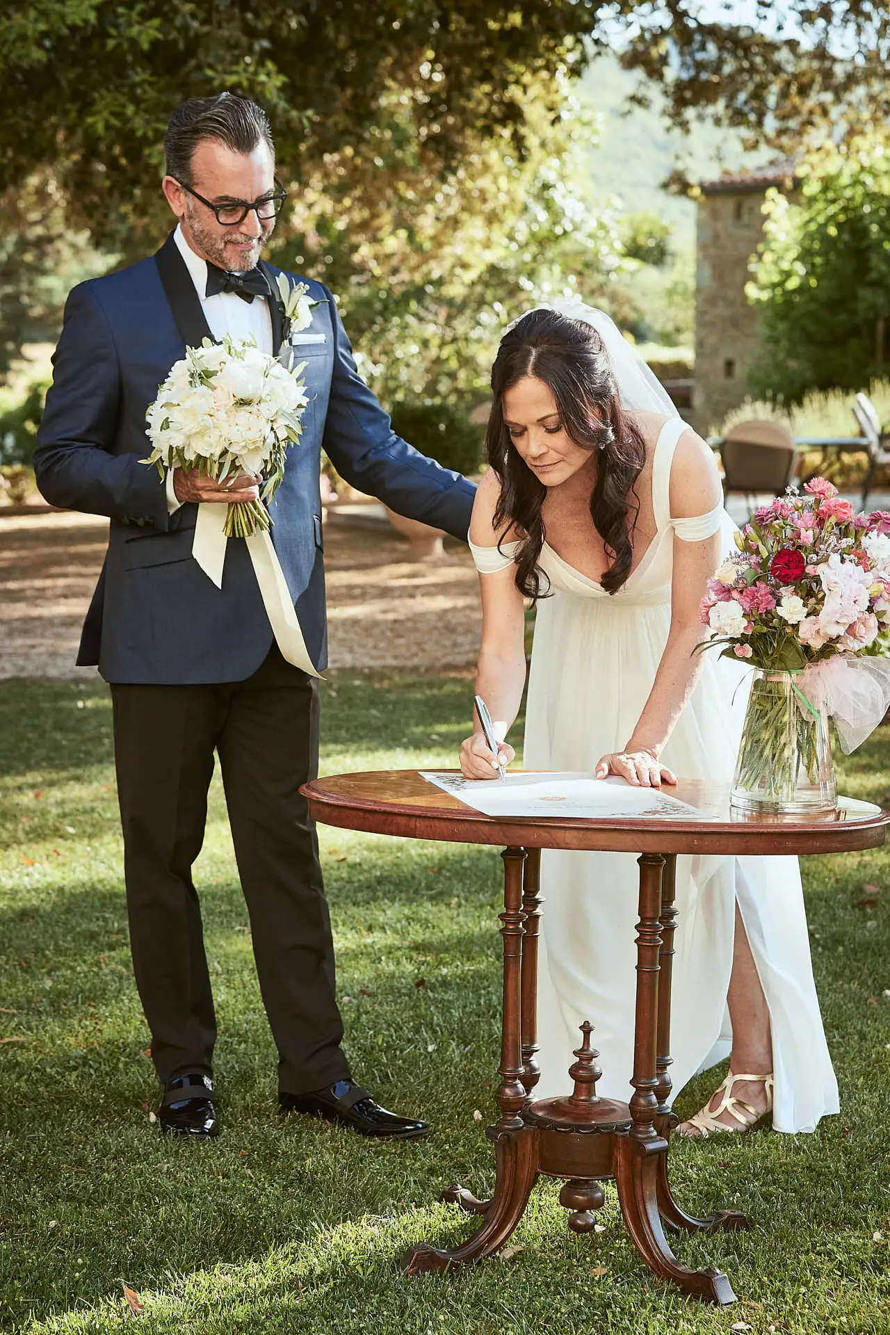 intimate villa di piazzano wedding